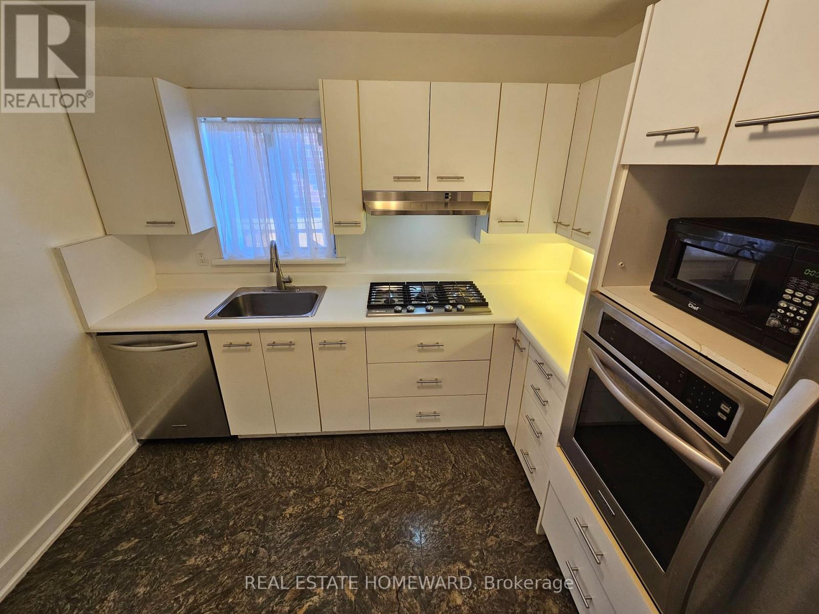 44 Harris Park Drive Property Photo 16