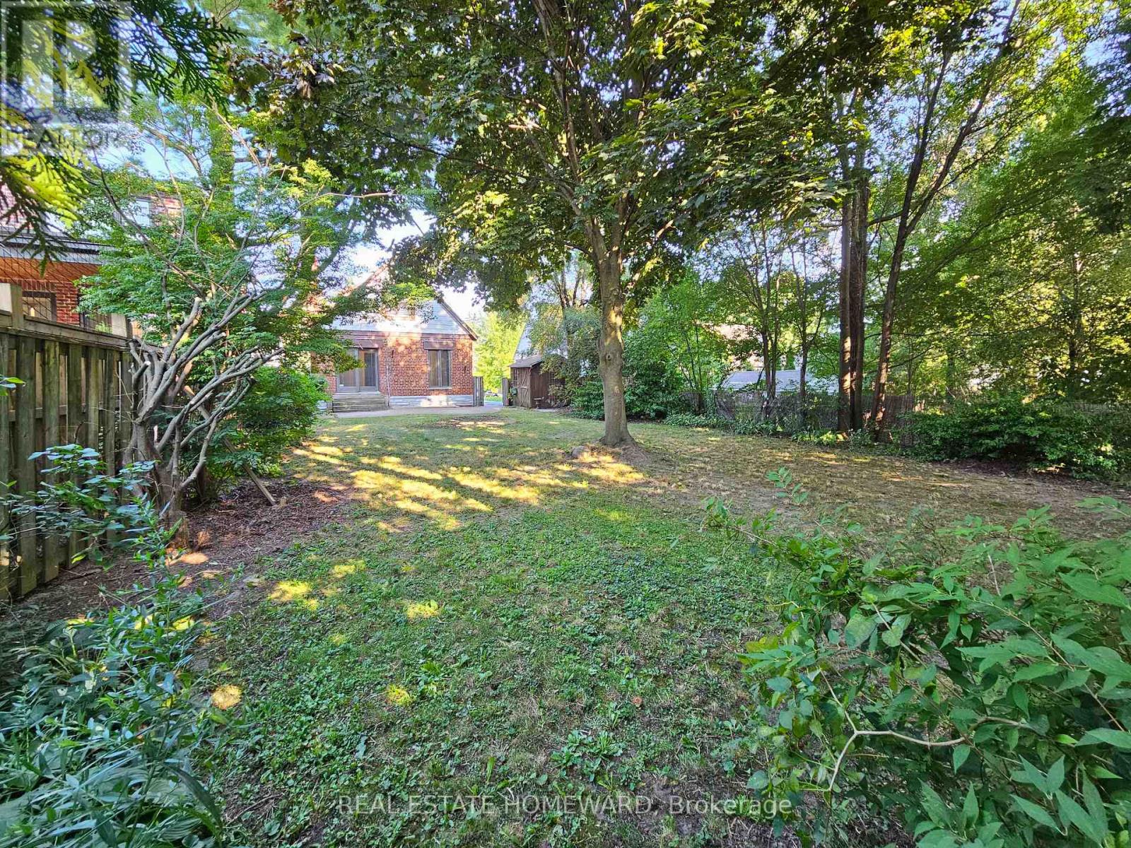 44 Harris Park Drive Property Photo 35