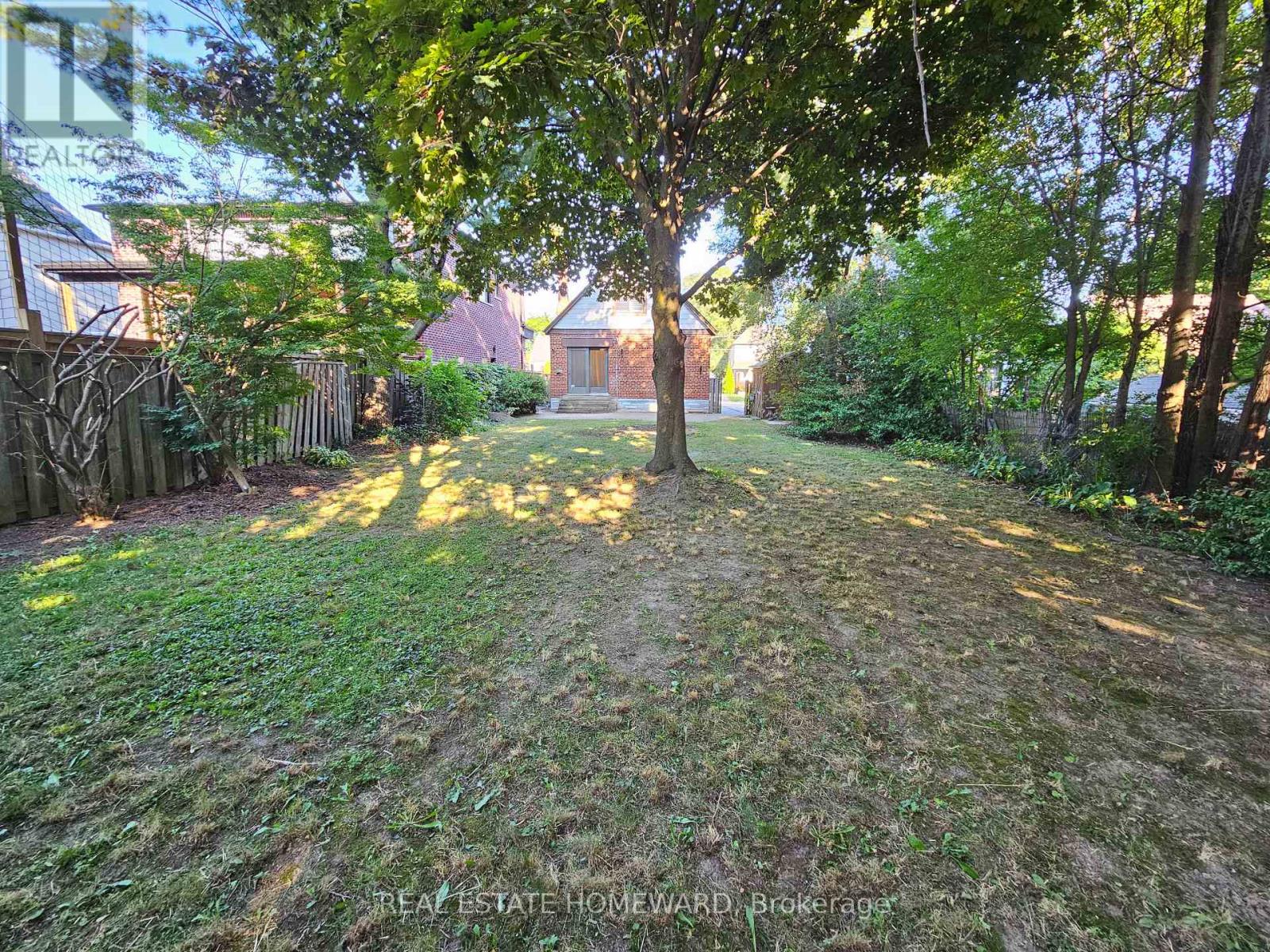 44 Harris Park Drive Property Photo 36