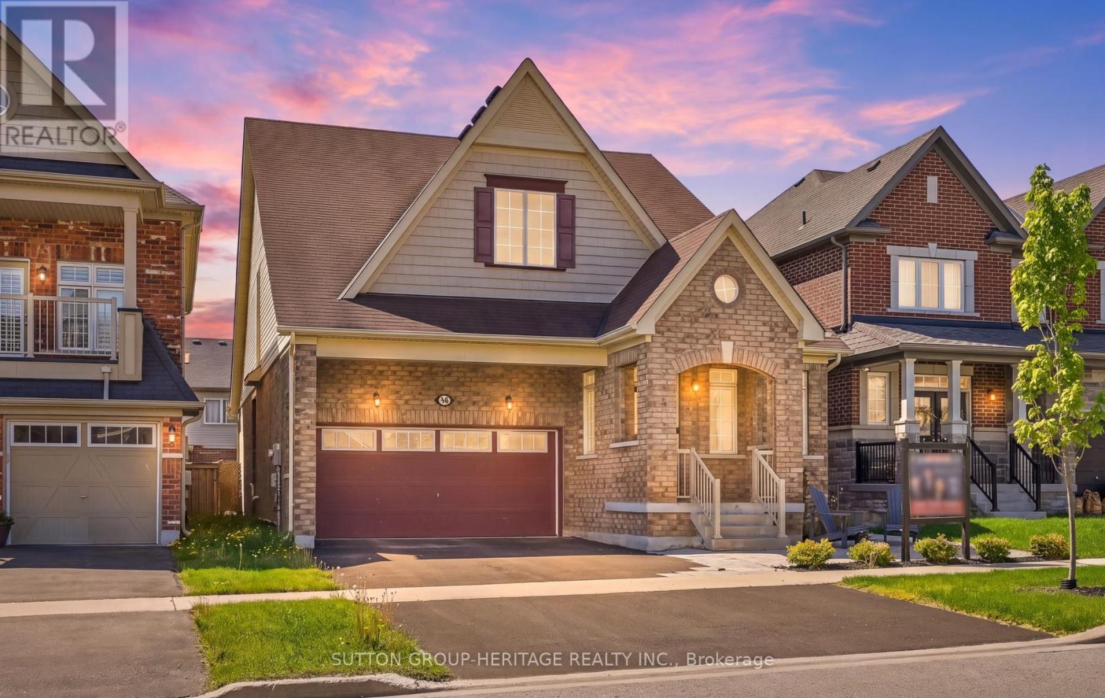 19 NORTHGLEN BOULEVARD