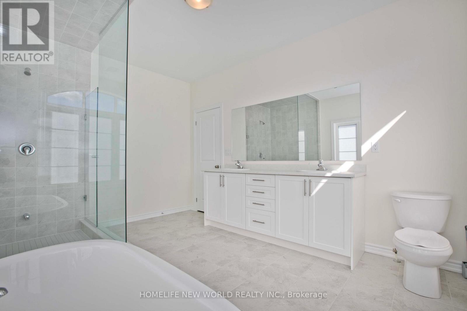 1864 Irish Moss Square Property Photo 18