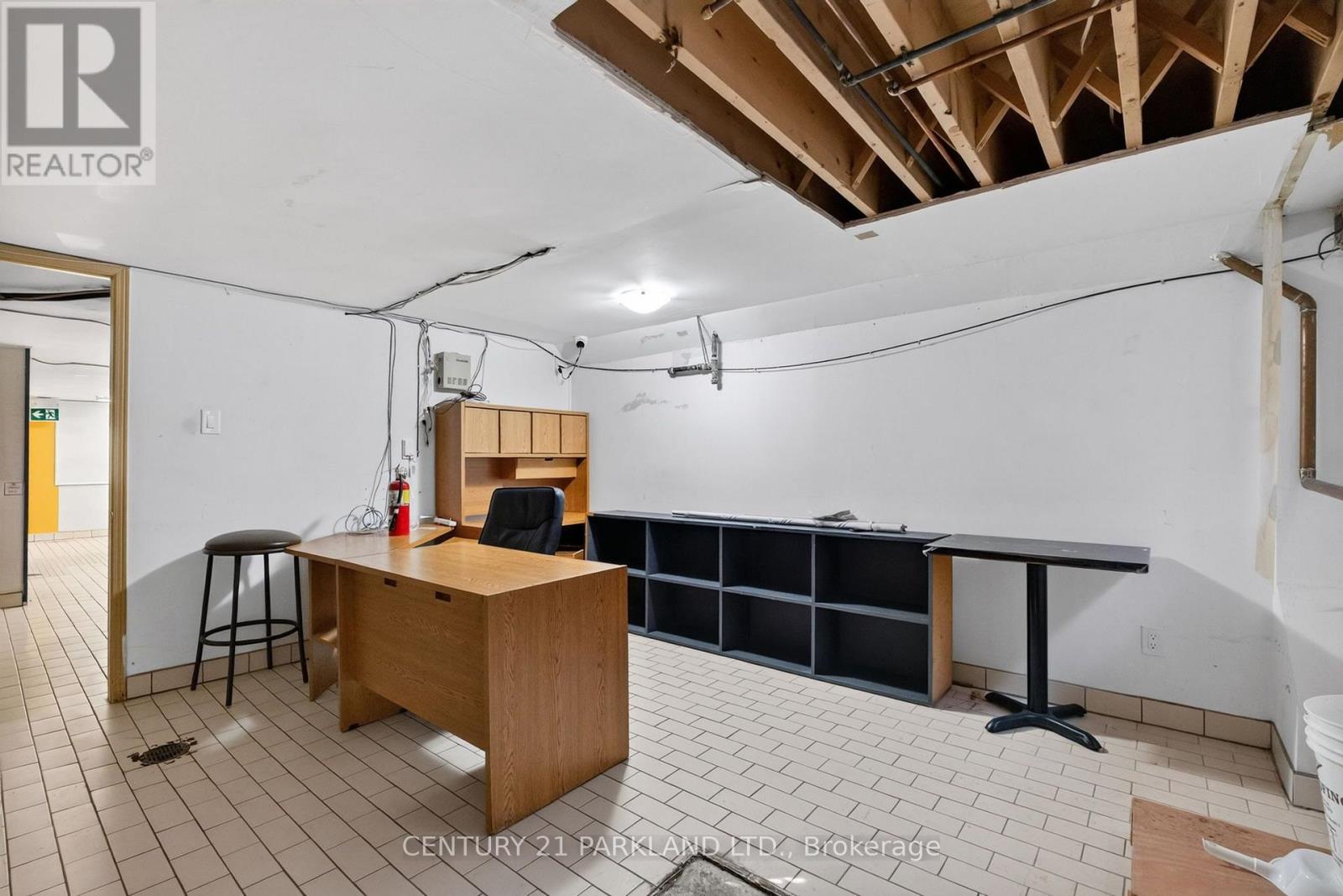 549 Sammon Avenue Property Photo 27