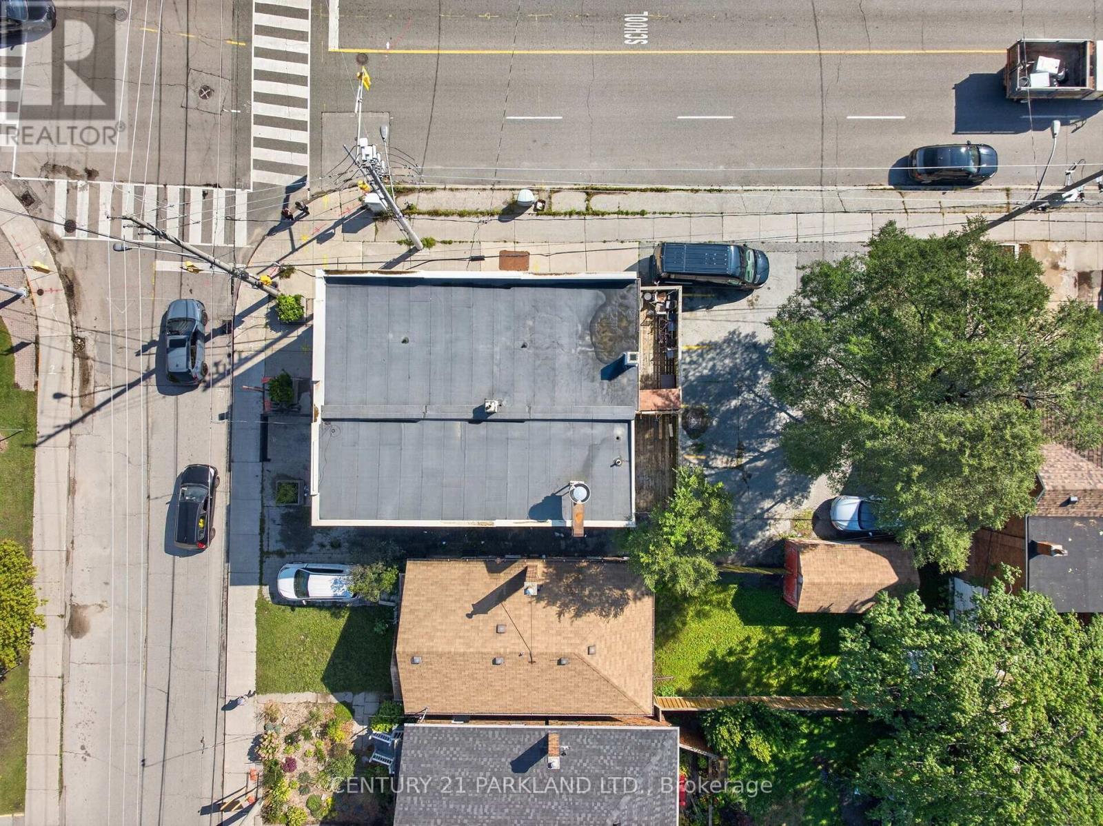 549 Sammon Avenue Property Photo 30