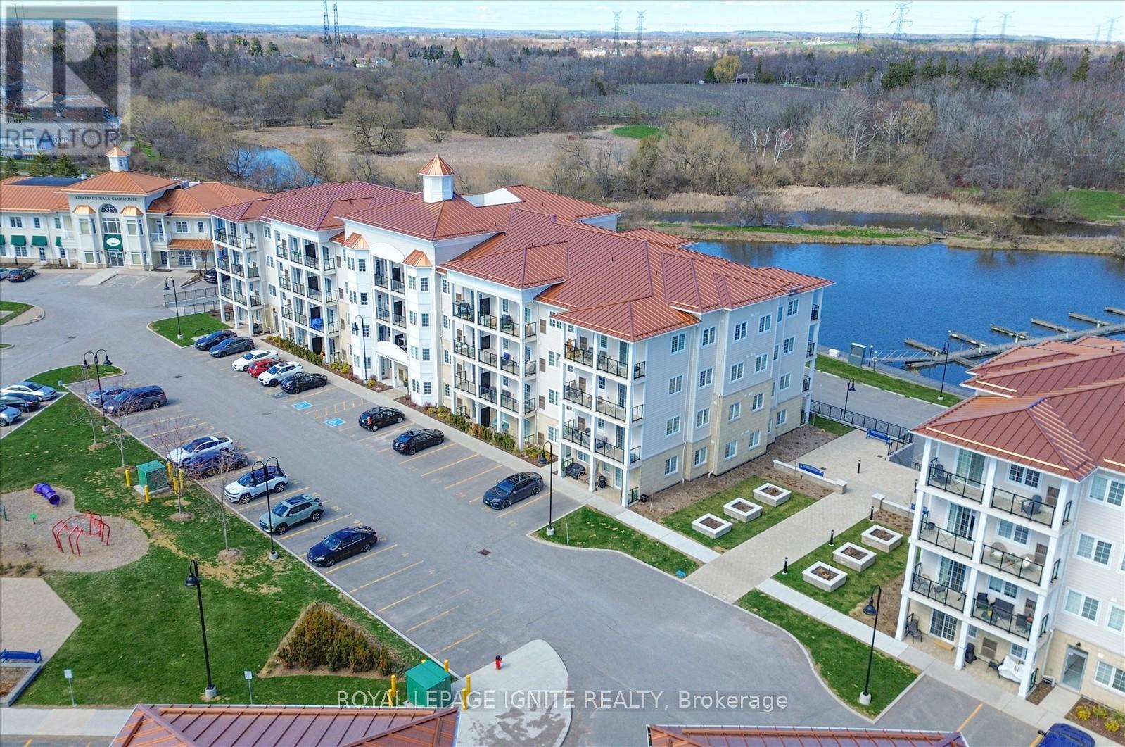 215 - 80 Shipway Avenue Property Photo 2