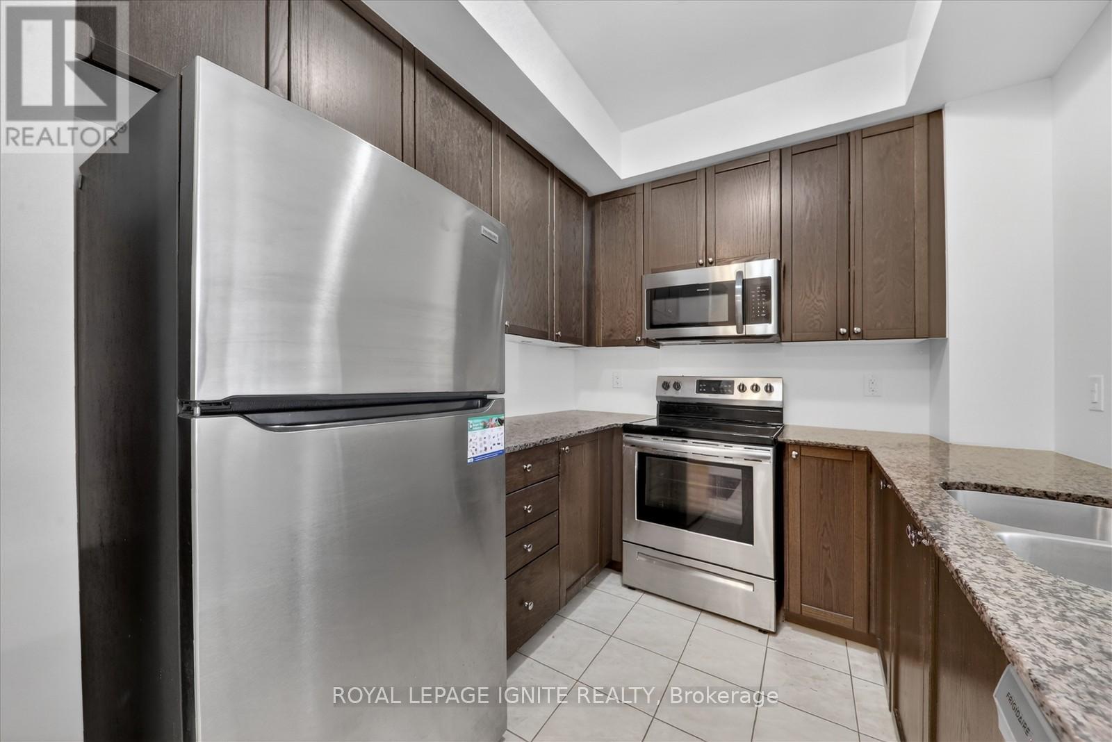 215 - 80 Shipway Avenue Property Photo 11