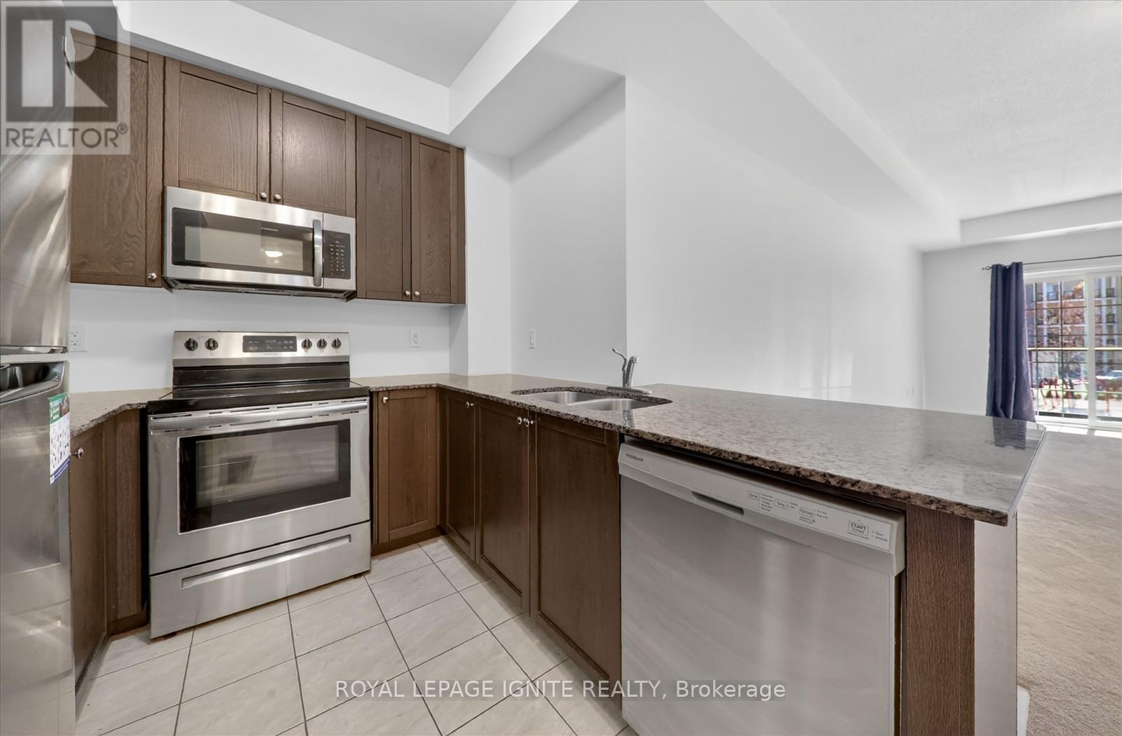 215 - 80 Shipway Avenue Property Photo 13