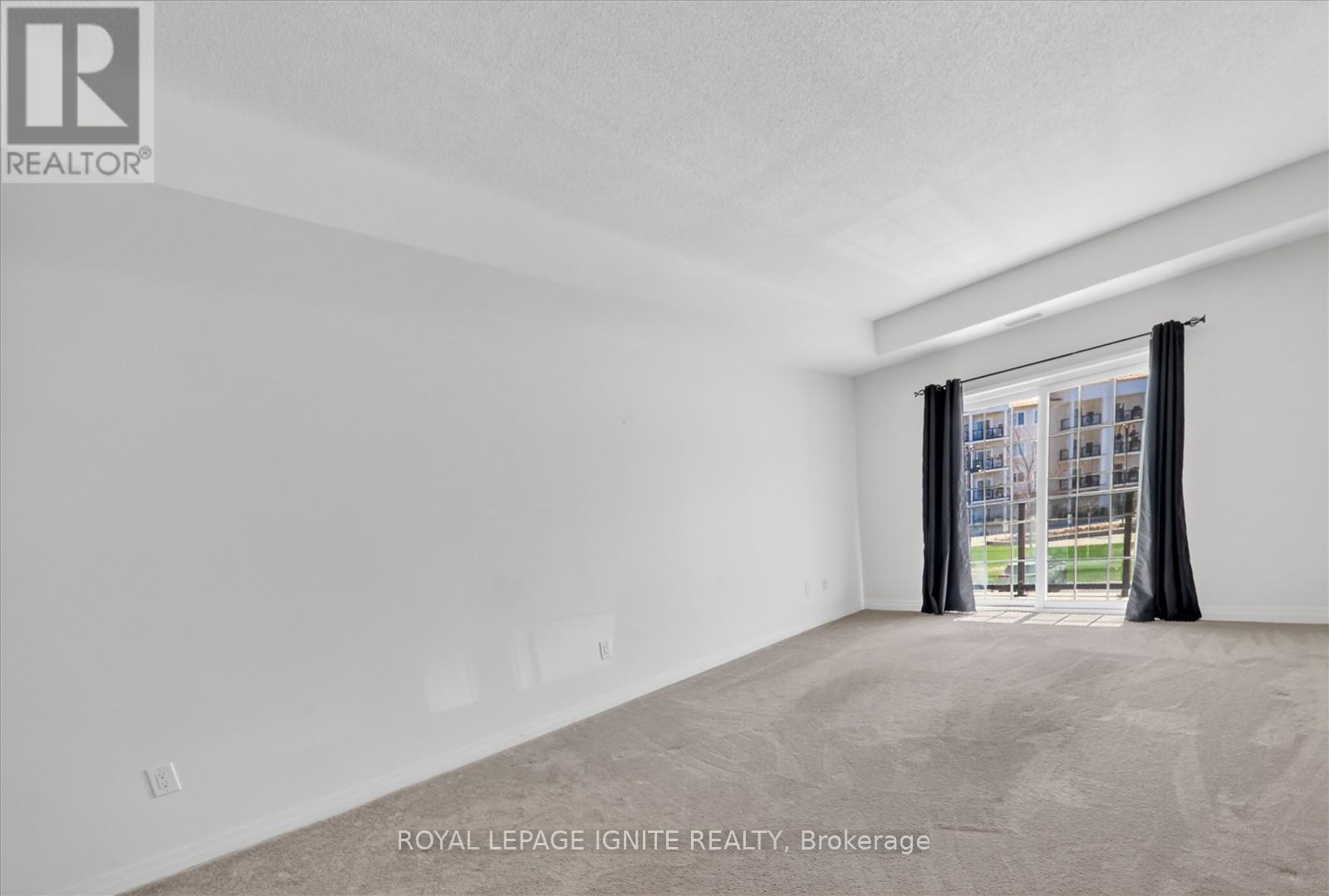 215 - 80 Shipway Avenue Property Photo 15