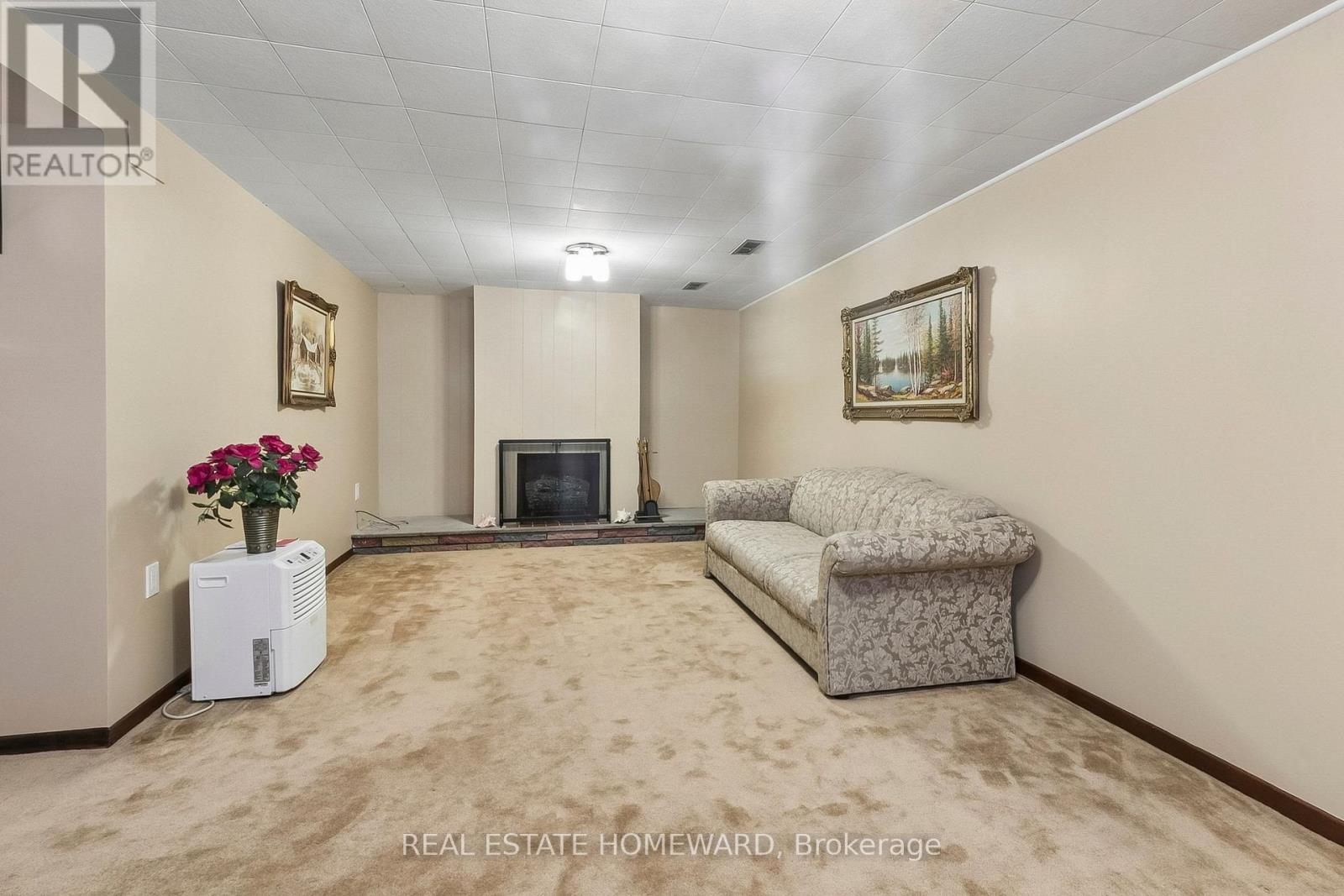 94 Rochman Boulevard Property Photo 24
