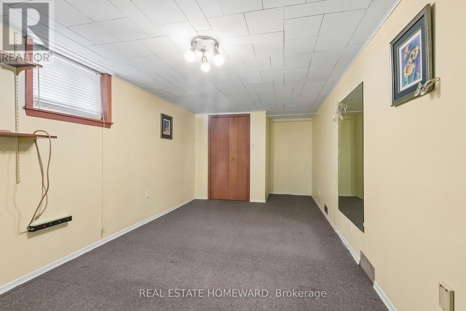 94 Rochman Boulevard Property Photo 26