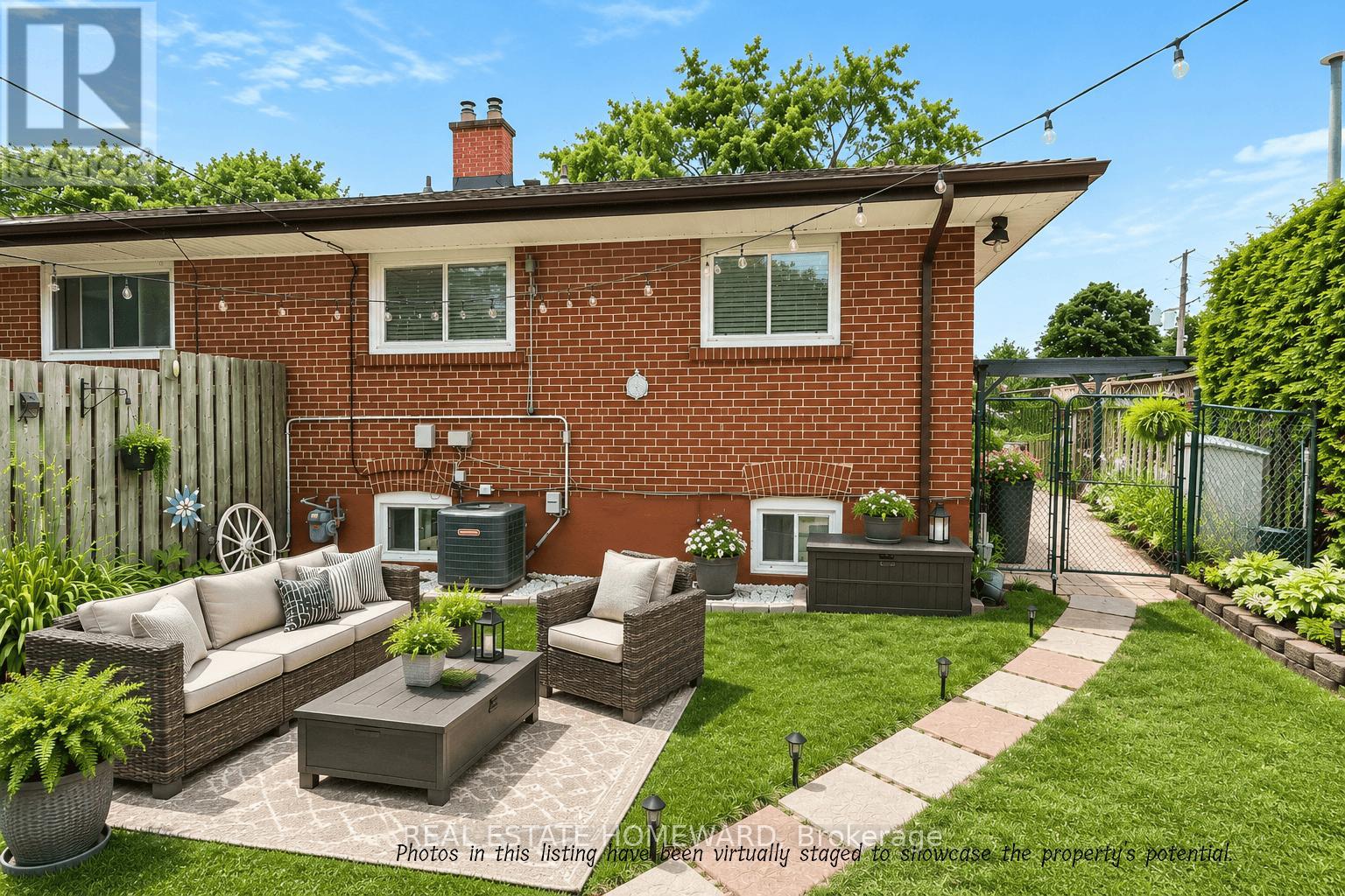 94 Rochman Boulevard Property Photo 33