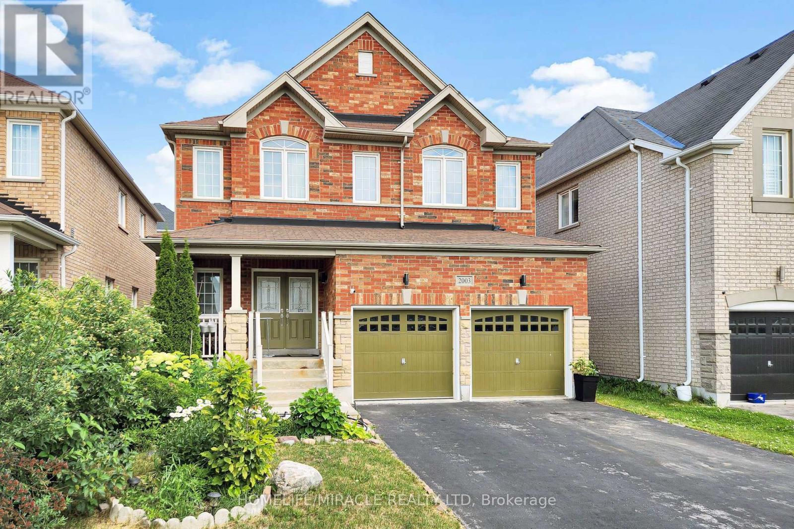 2003 Queensbury Drive Property Photo 1