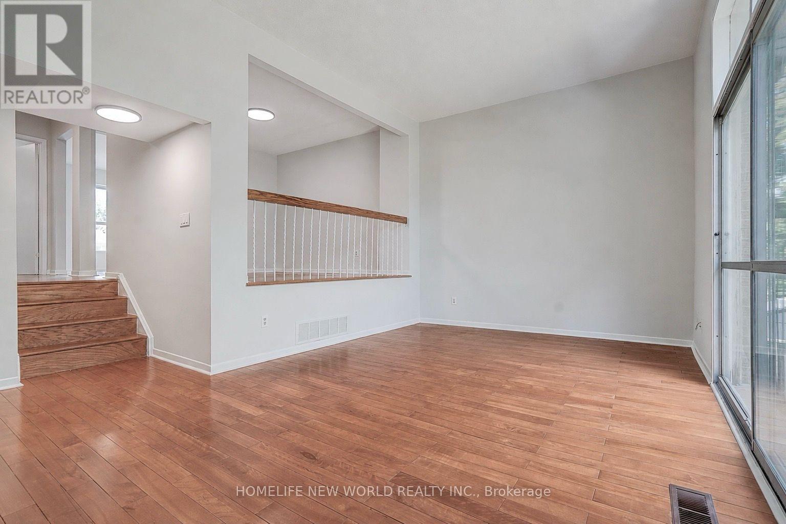 46 - 40 Dundalk Drive Property Photo 3