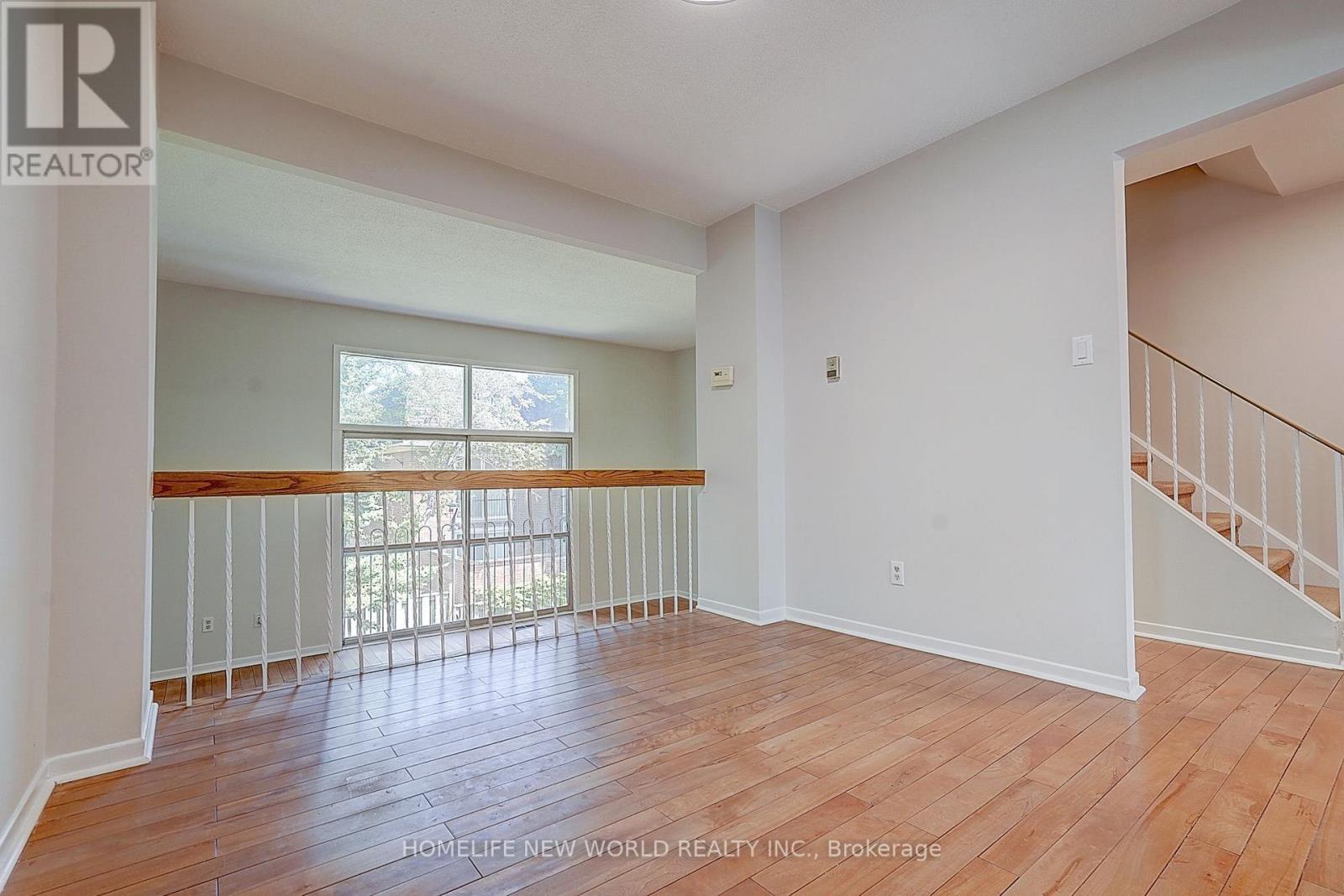 46 - 40 Dundalk Drive Property Photo 6