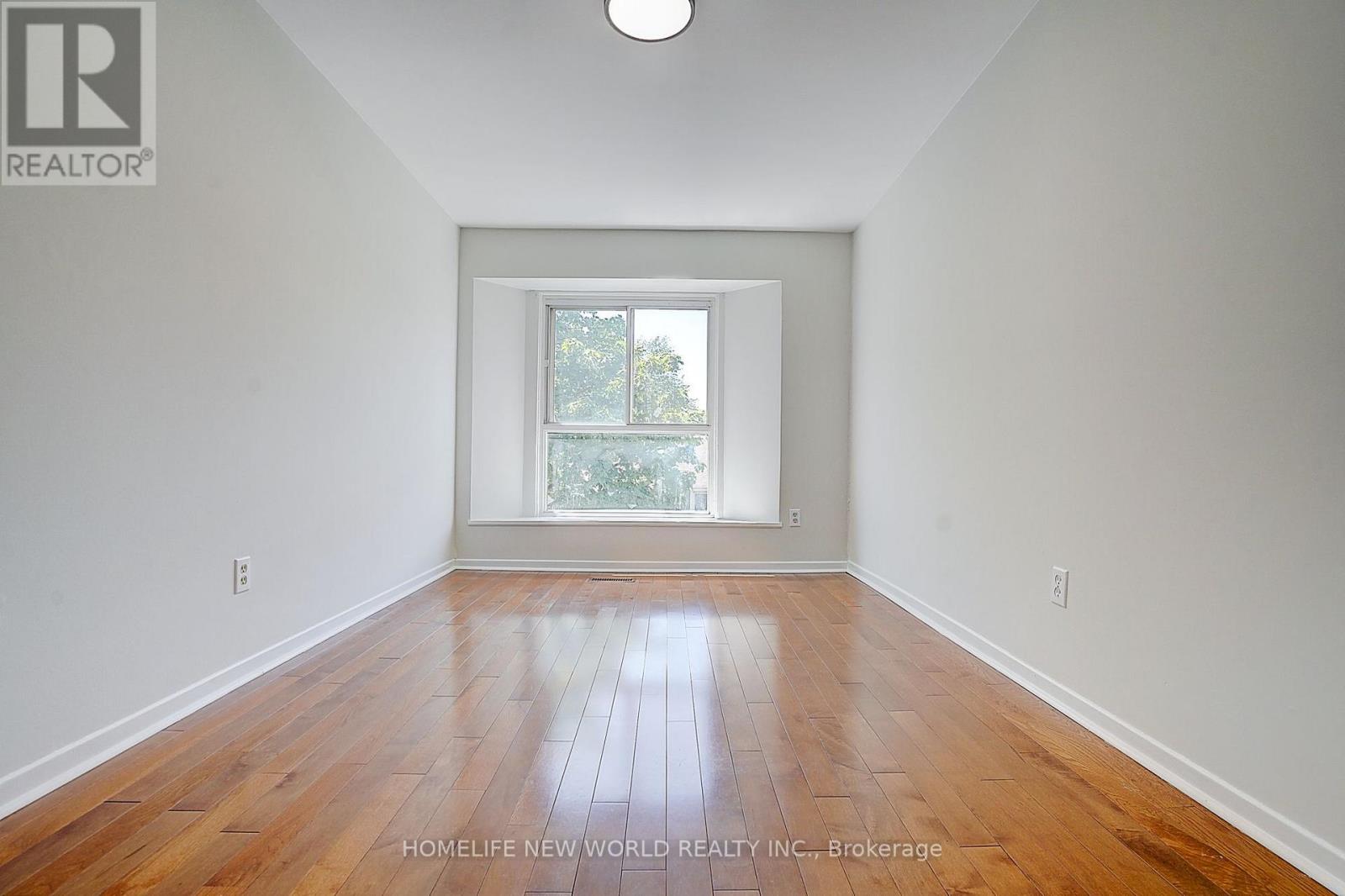 46 - 40 Dundalk Drive Property Photo 19