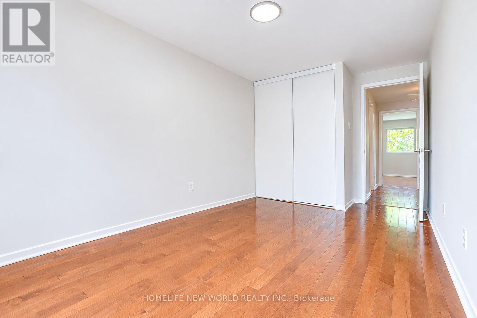 46 - 40 Dundalk Drive Property Photo 20
