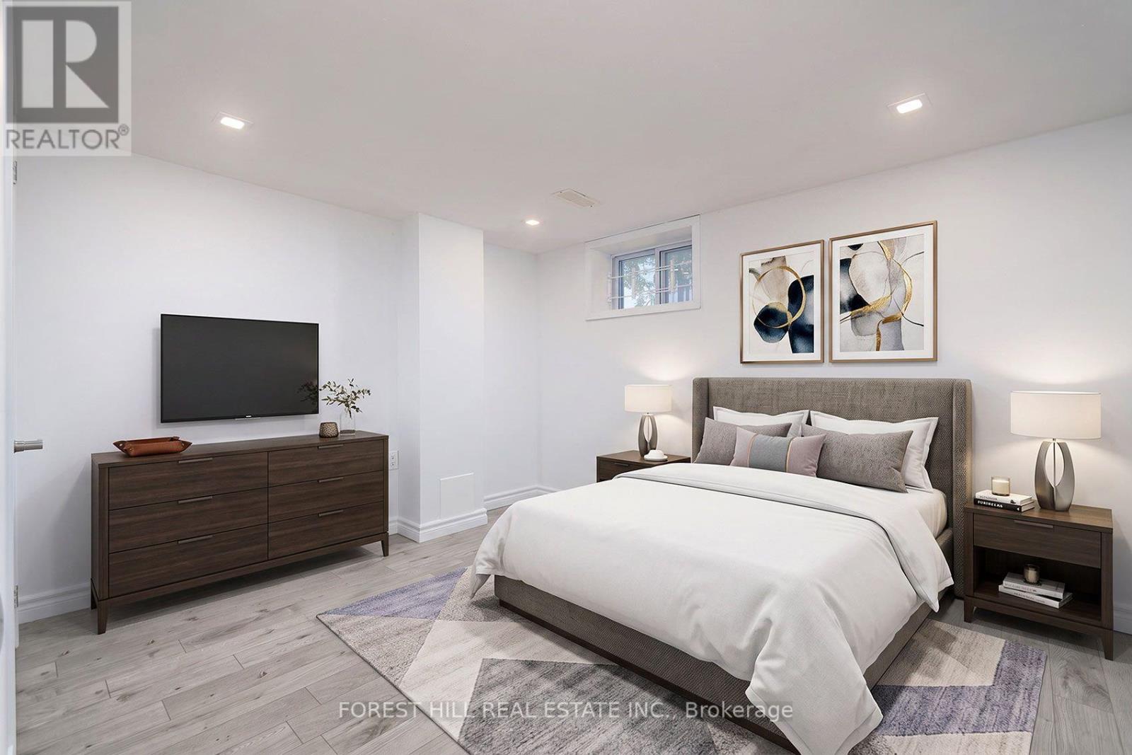 32 Stamford Square N Property Photo 28