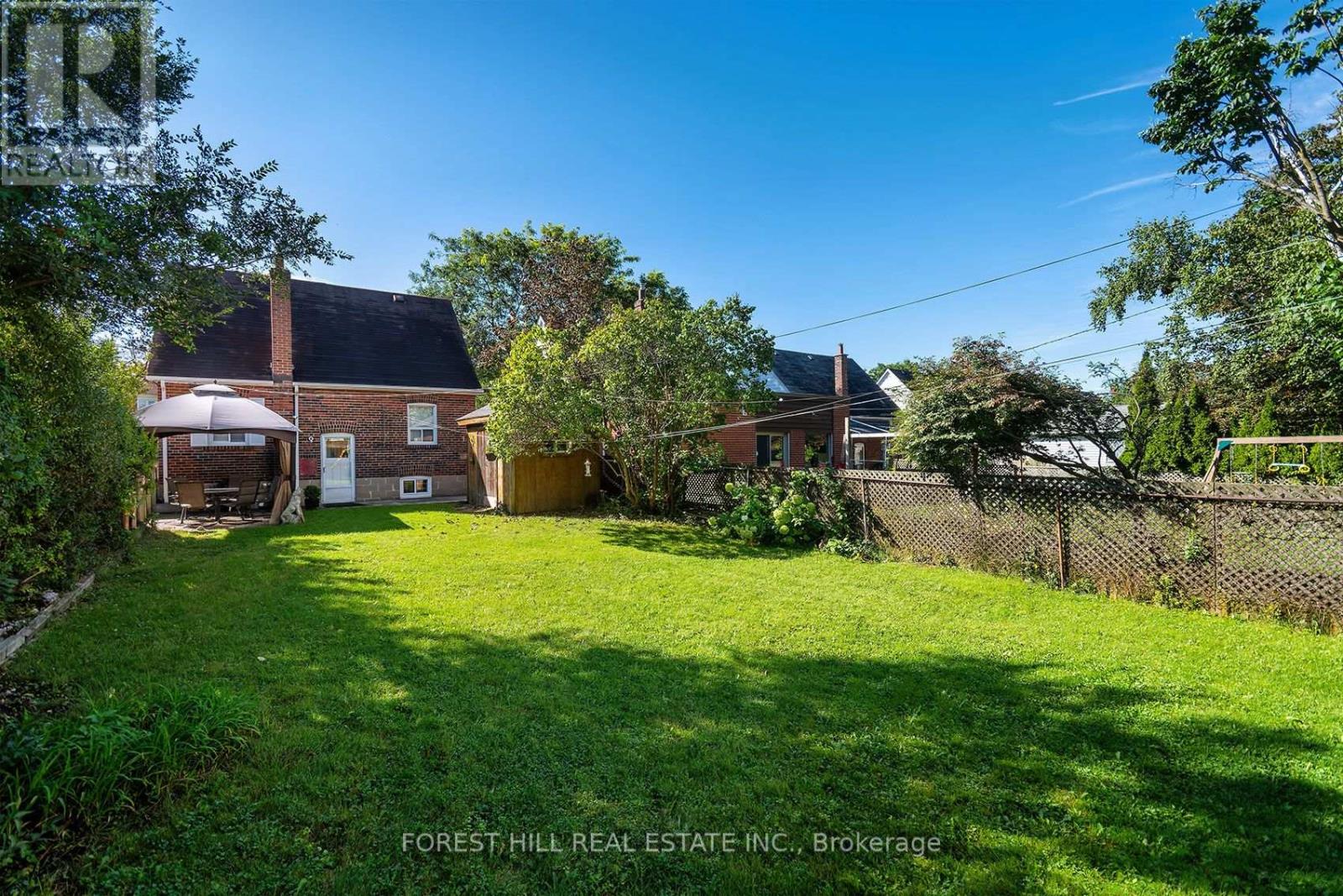 32 Stamford Square N Property Photo 34