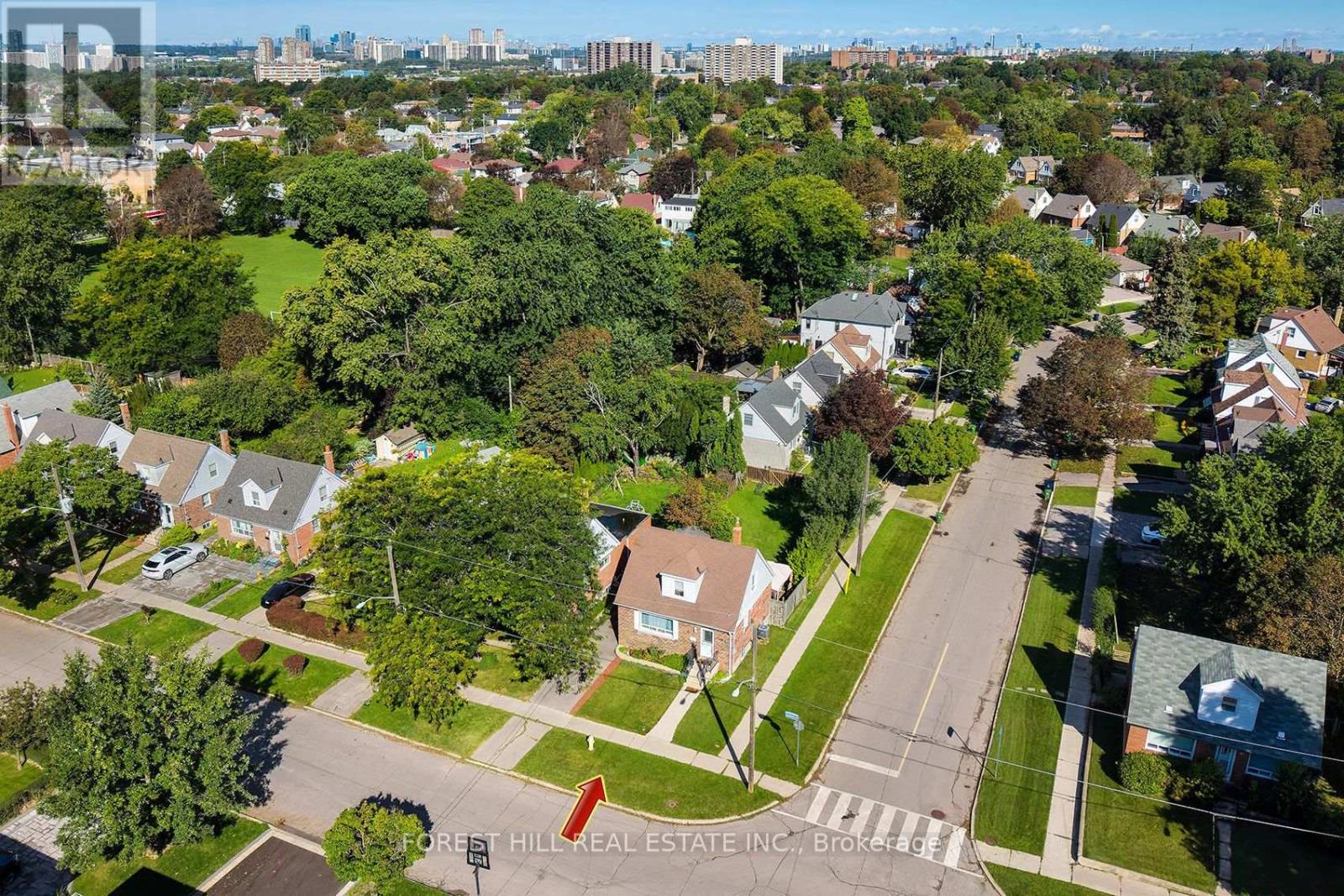 32 Stamford Square N Property Photo 47