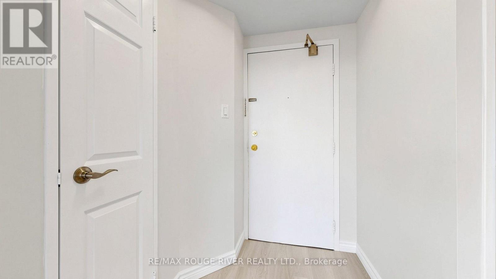 1003 - 5580 Sheppard Avenue E Property Photo 5