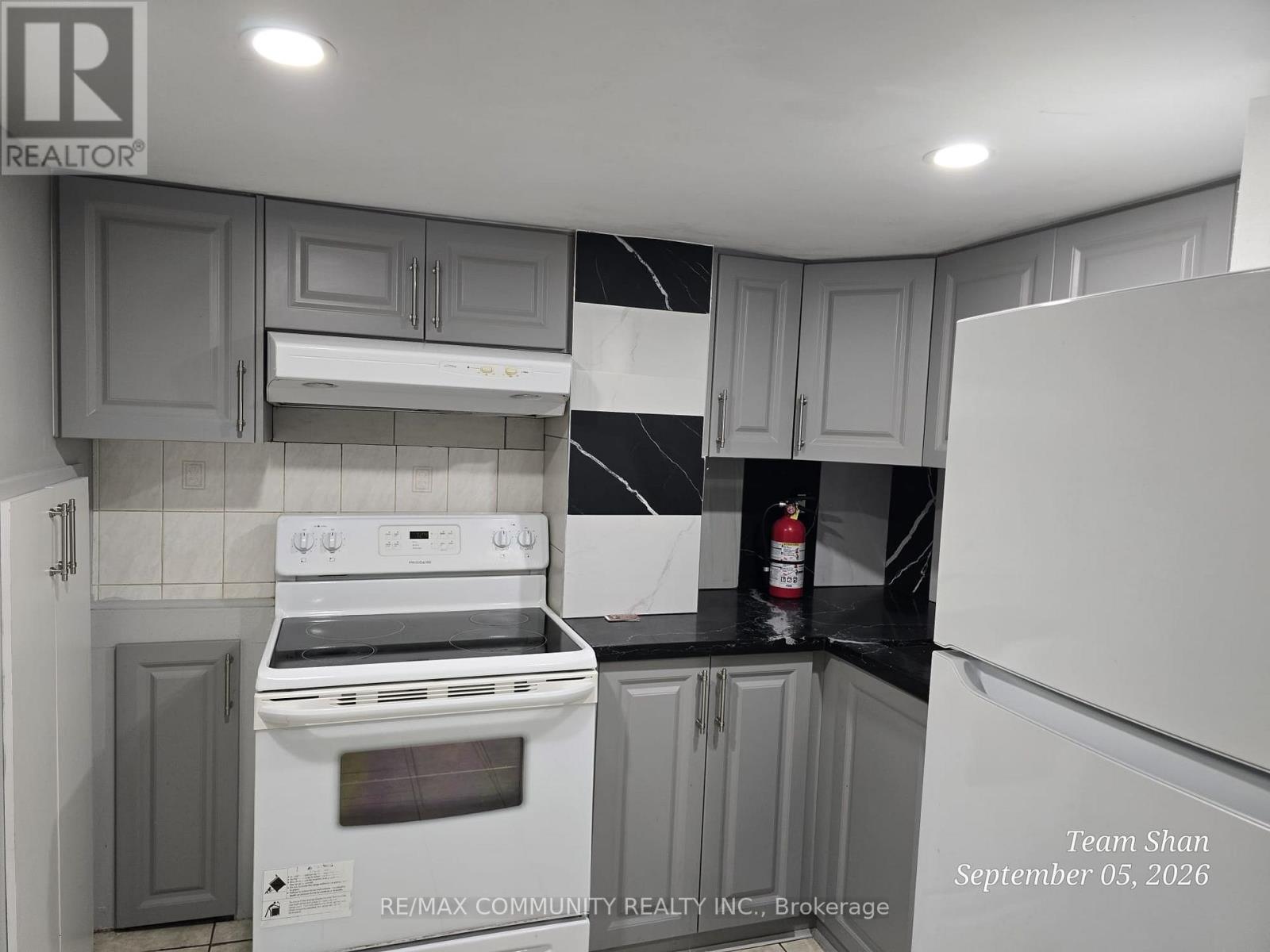 94 Reed Drive Property Photo 3