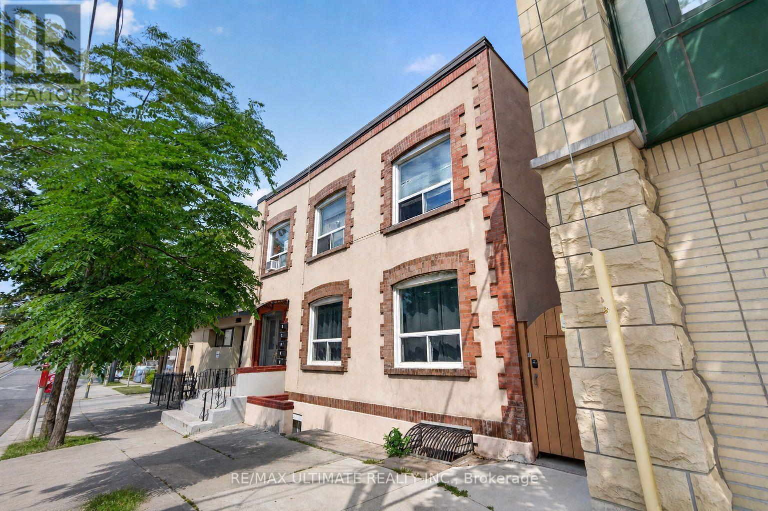 5 - 2360 QUEEN STREET E