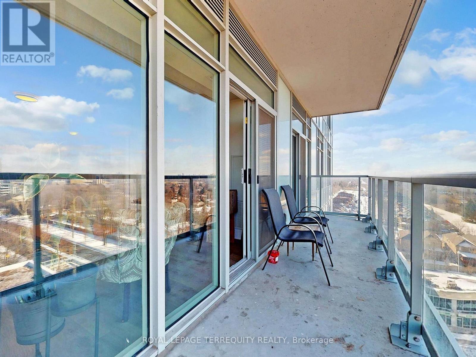 1110 - 3220 Sheppard Avenue E Property Photo 20