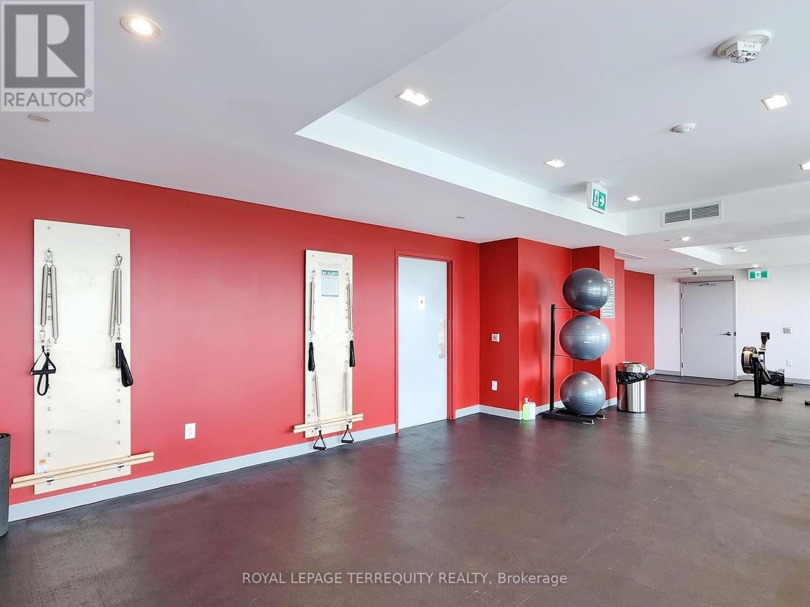 1110 - 3220 Sheppard Avenue E Property Photo 27