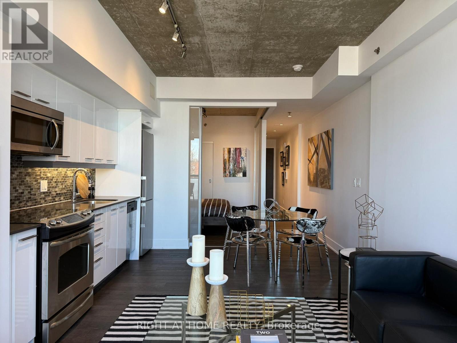 407 - 630 Queen Street E Property Photo 20