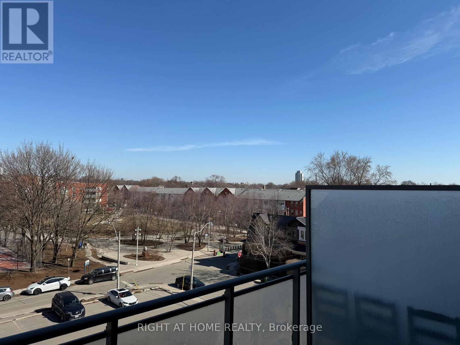 407 - 630 Queen Street E Property Photo 26