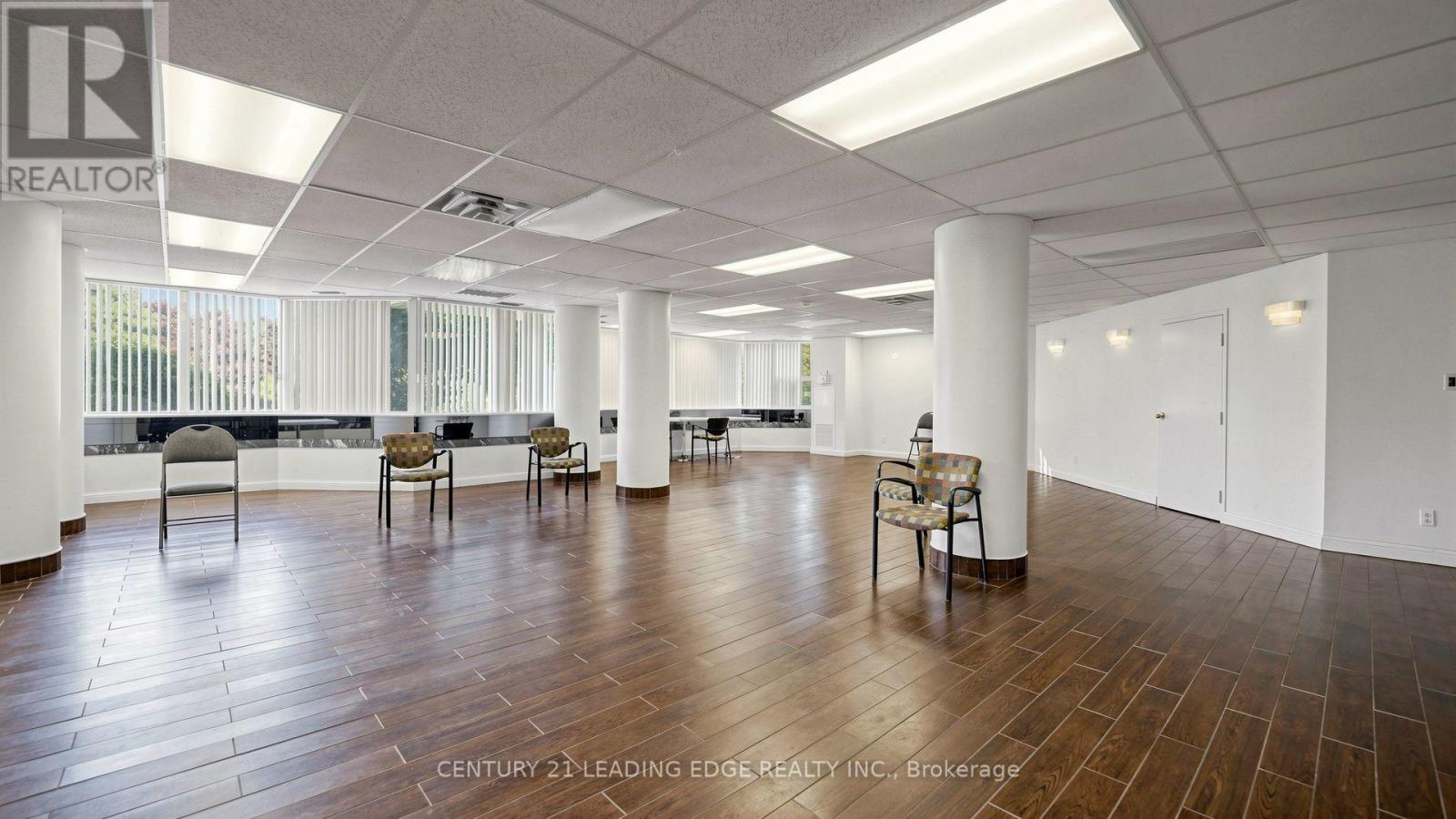 422 - 11753 Sheppard Avenue E Property Photo 40