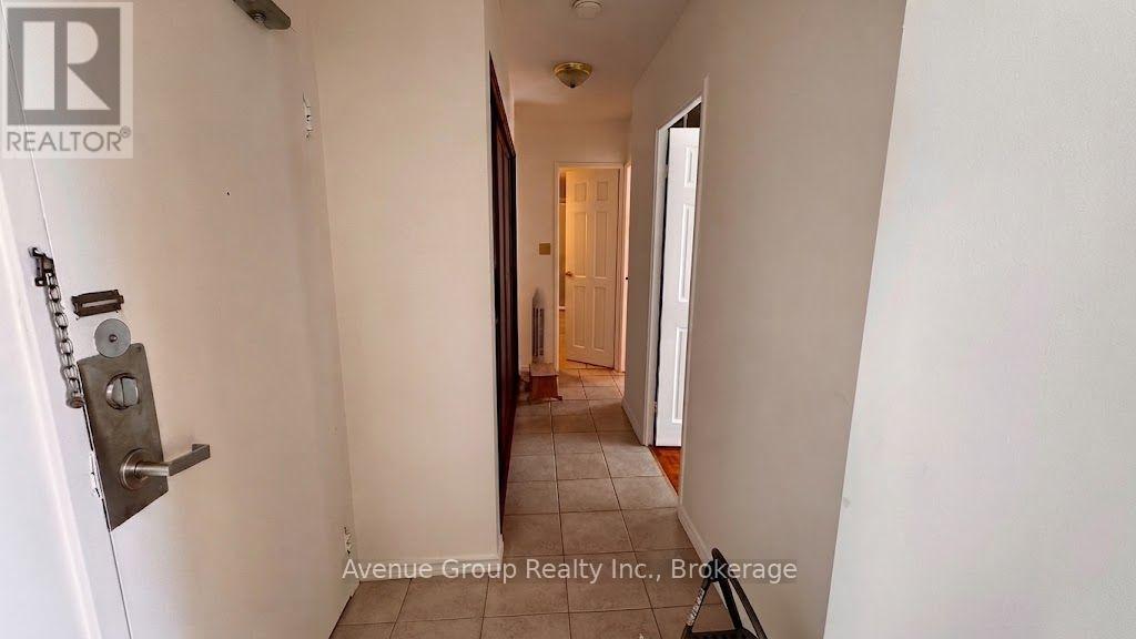 307 - 1 Massey Square Property Photo 10