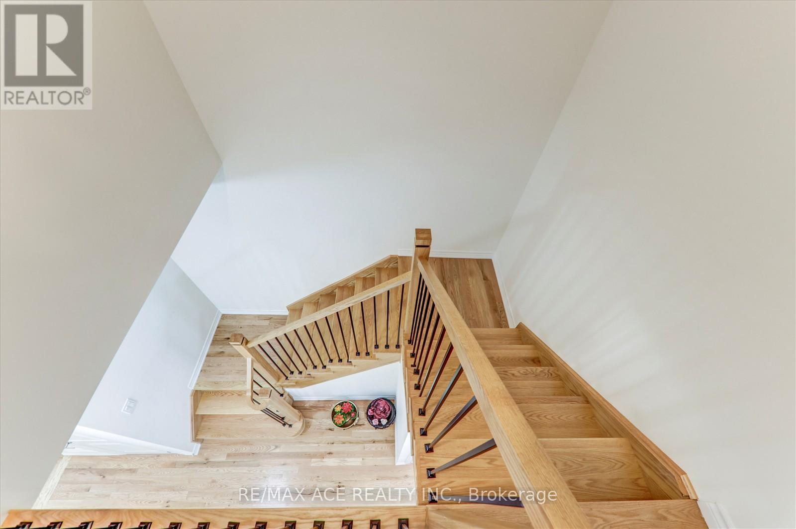 1152 Skyridge Boulevard Property Photo 15