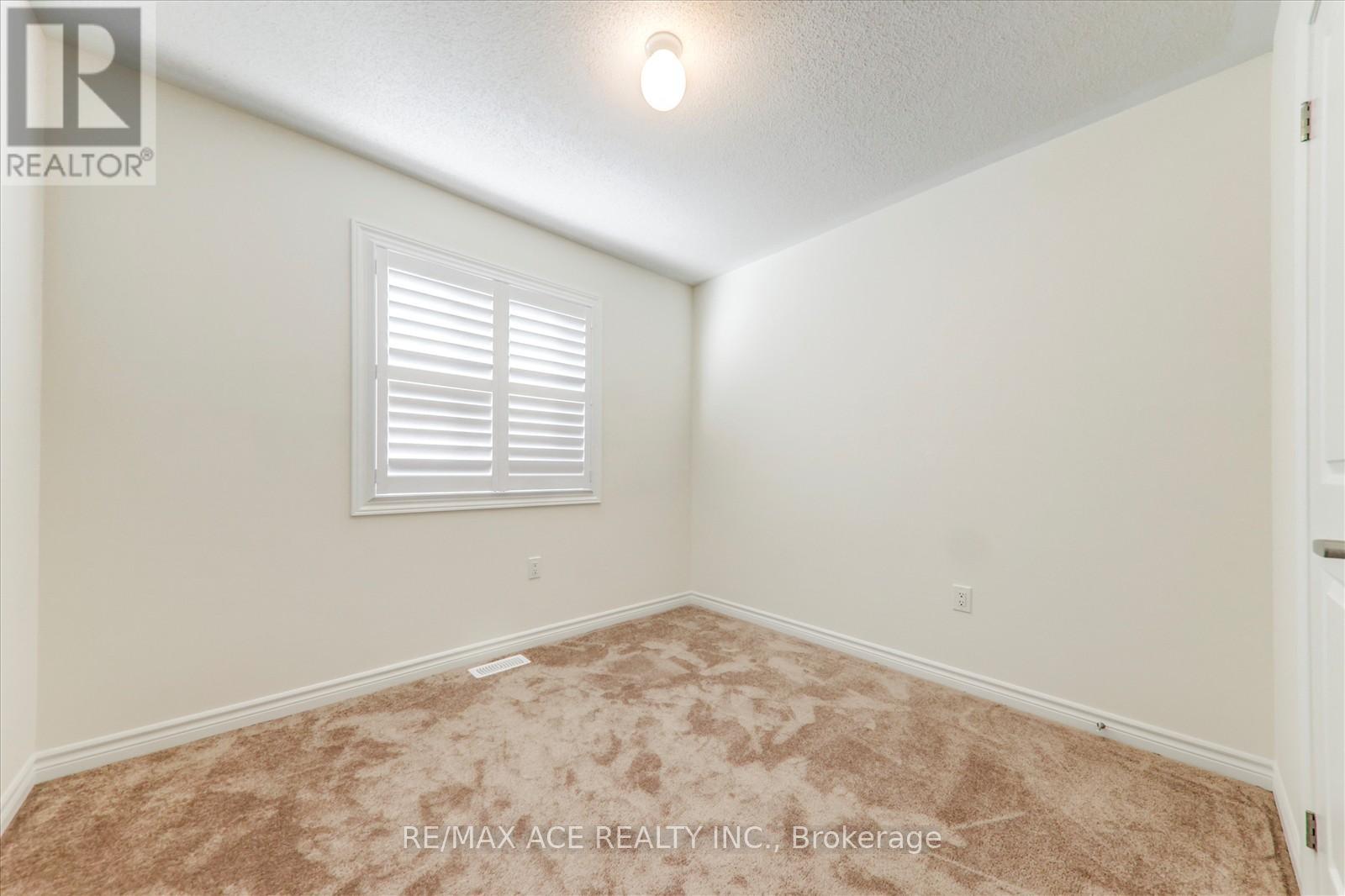 1152 Skyridge Boulevard Property Photo 28