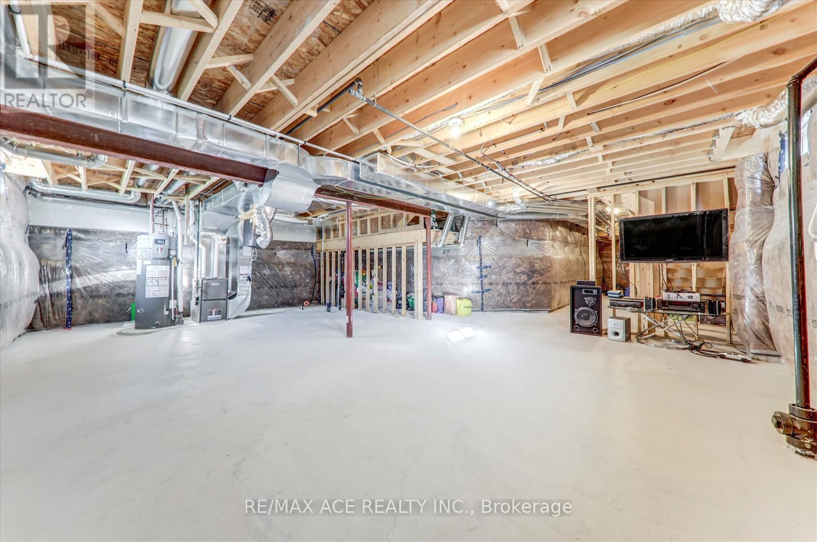 1152 Skyridge Boulevard Property Photo 31