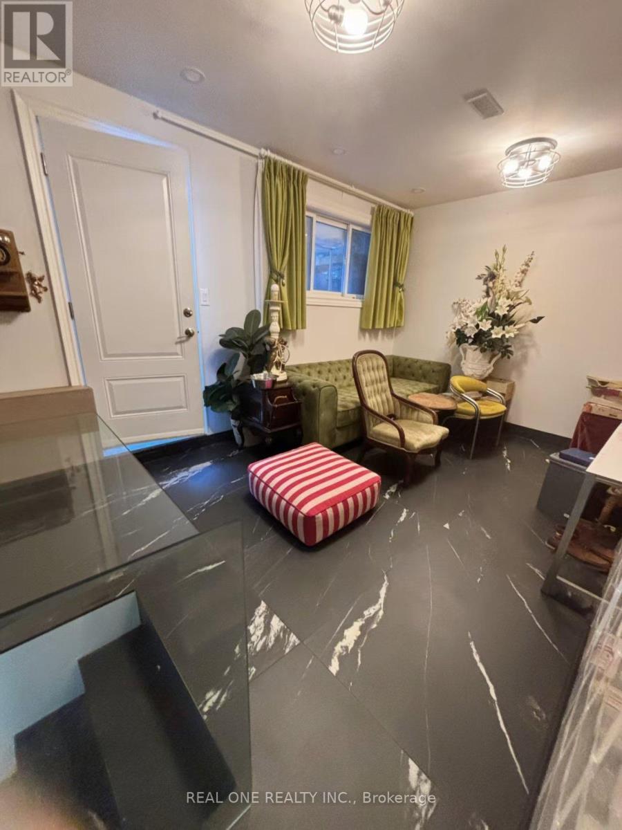 69 Stanwell Drive Property Photo 10