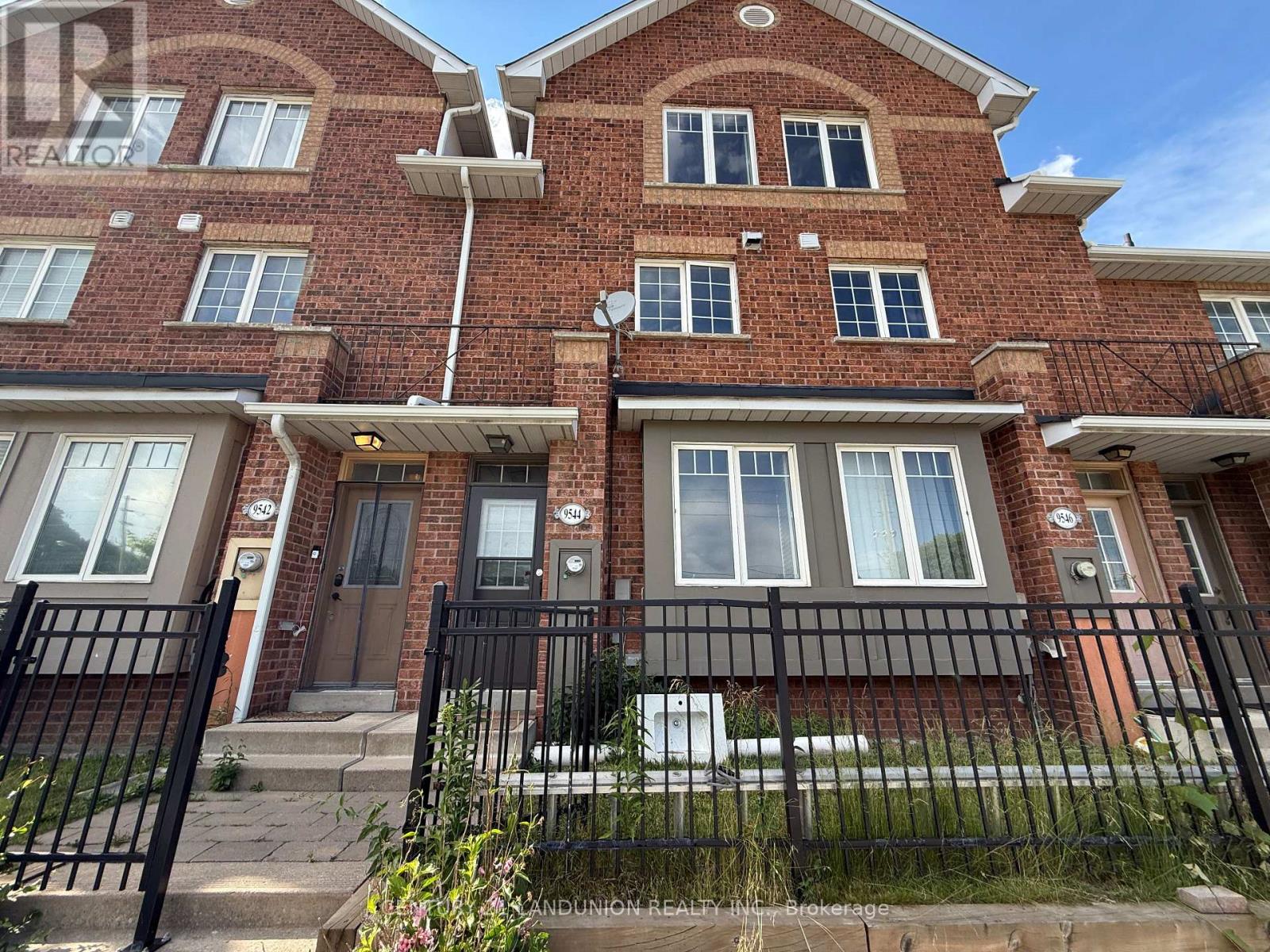 9544 SHEPPARD AVENUE E Property Photo 1