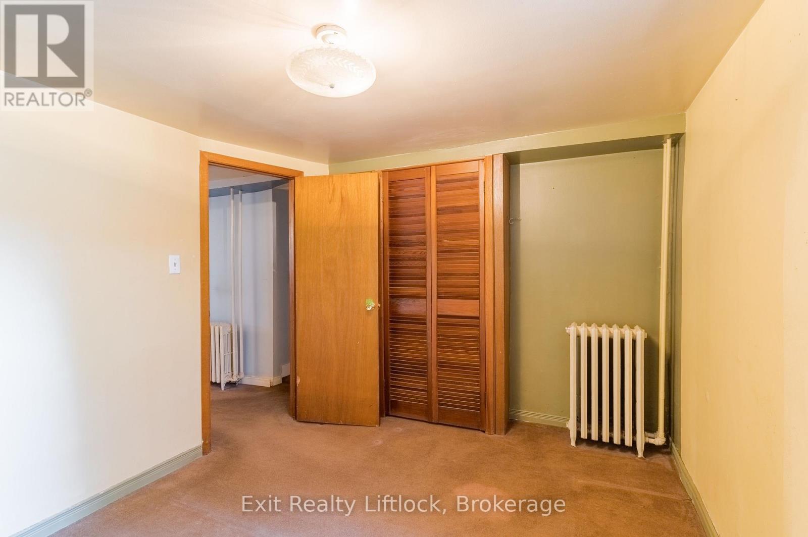 843 Logan Avenue Property Photo 41