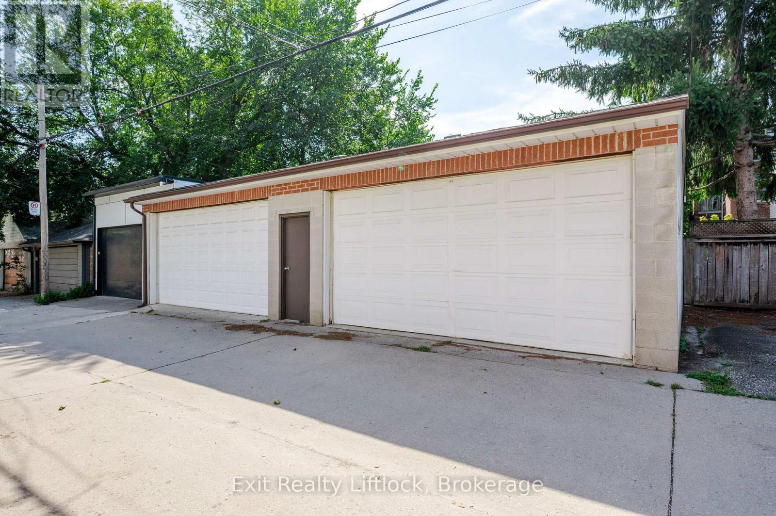 843 Logan Avenue Property Photo 42