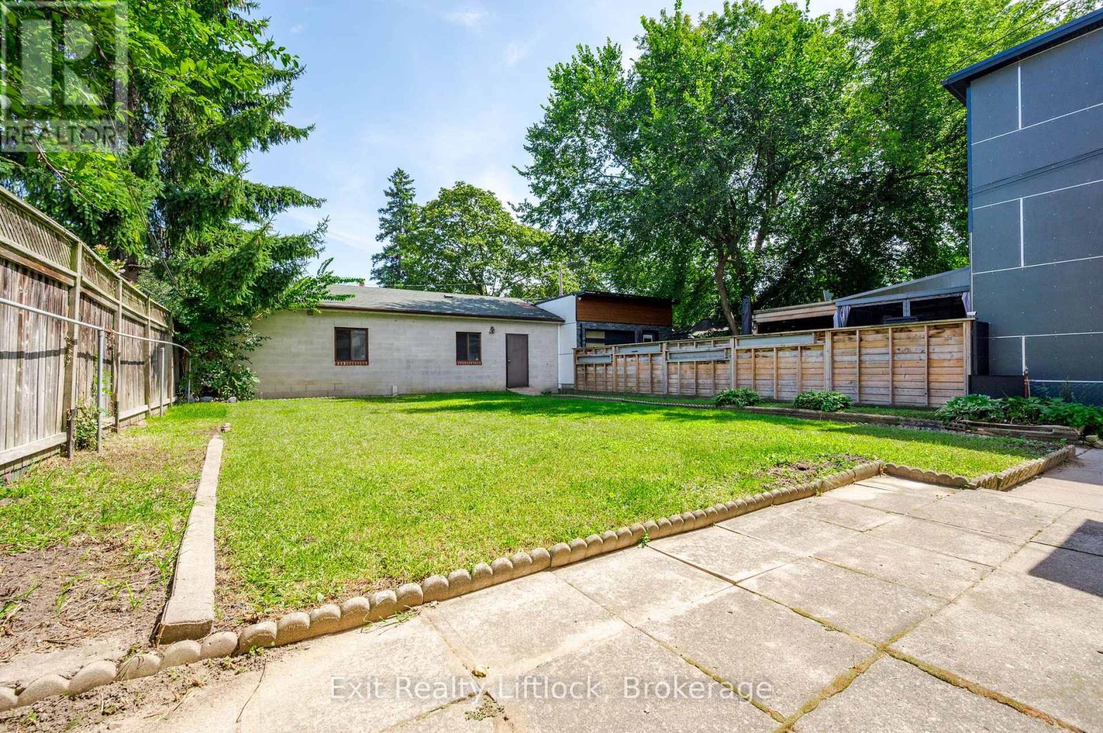 843 Logan Avenue Property Photo 48