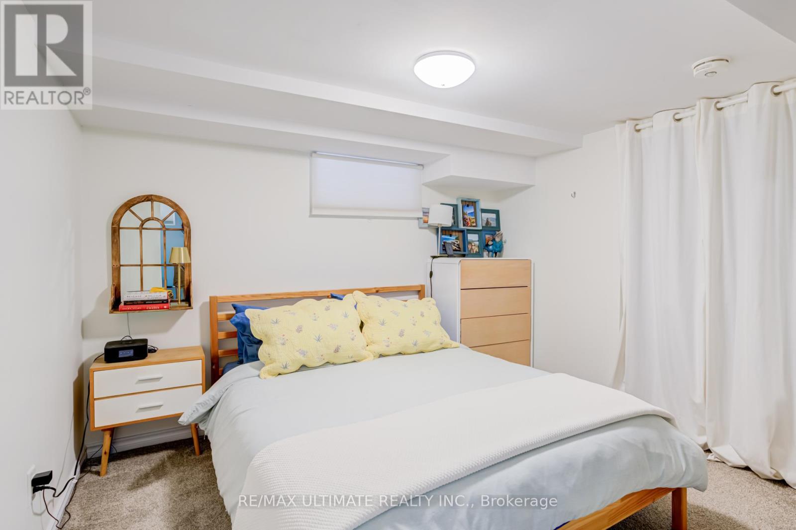 533 Kingston Road Property Photo 20