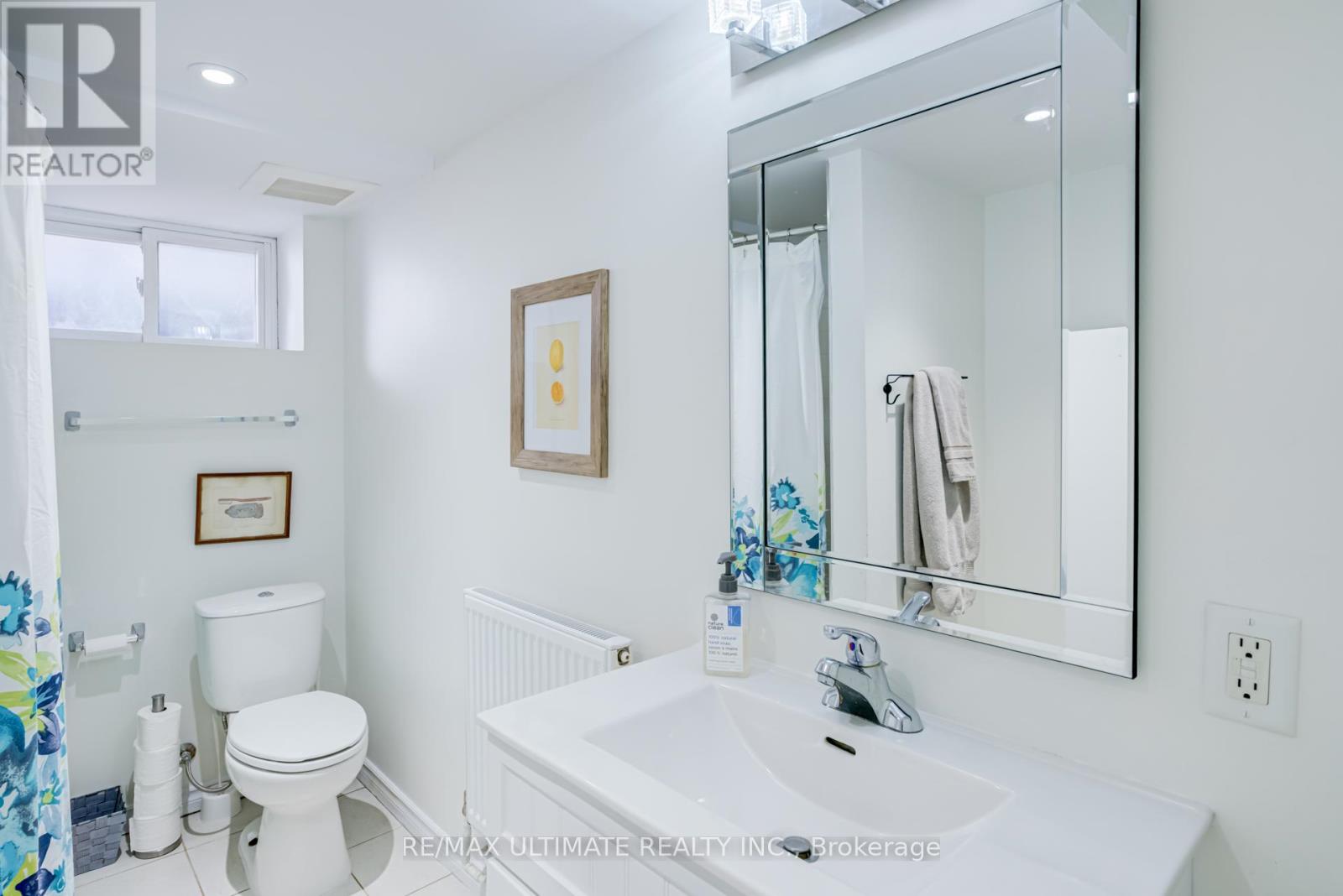 533 Kingston Road Property Photo 24