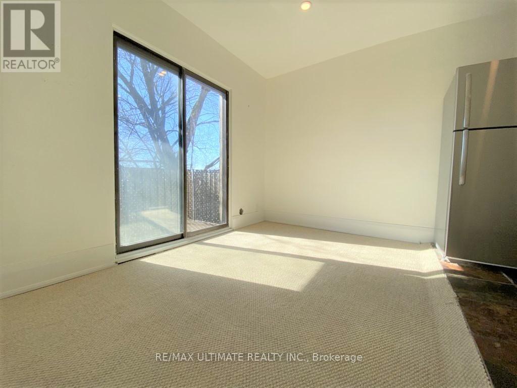 533 Kingston Road Property Photo 41