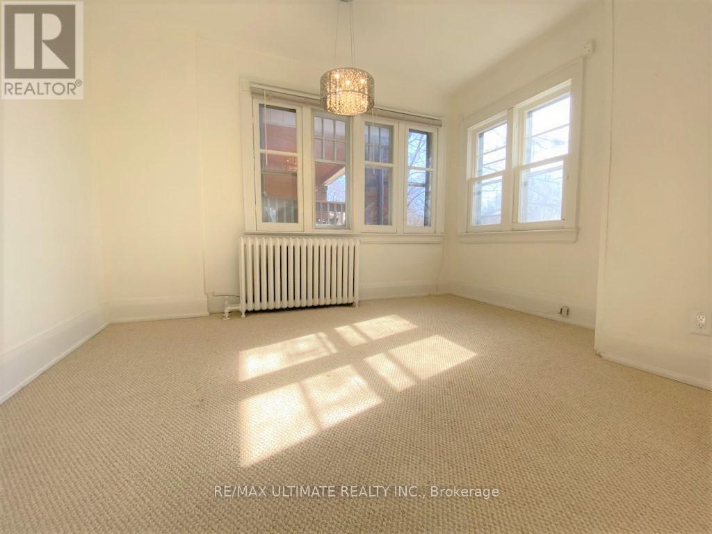 533 Kingston Road Property Photo 44