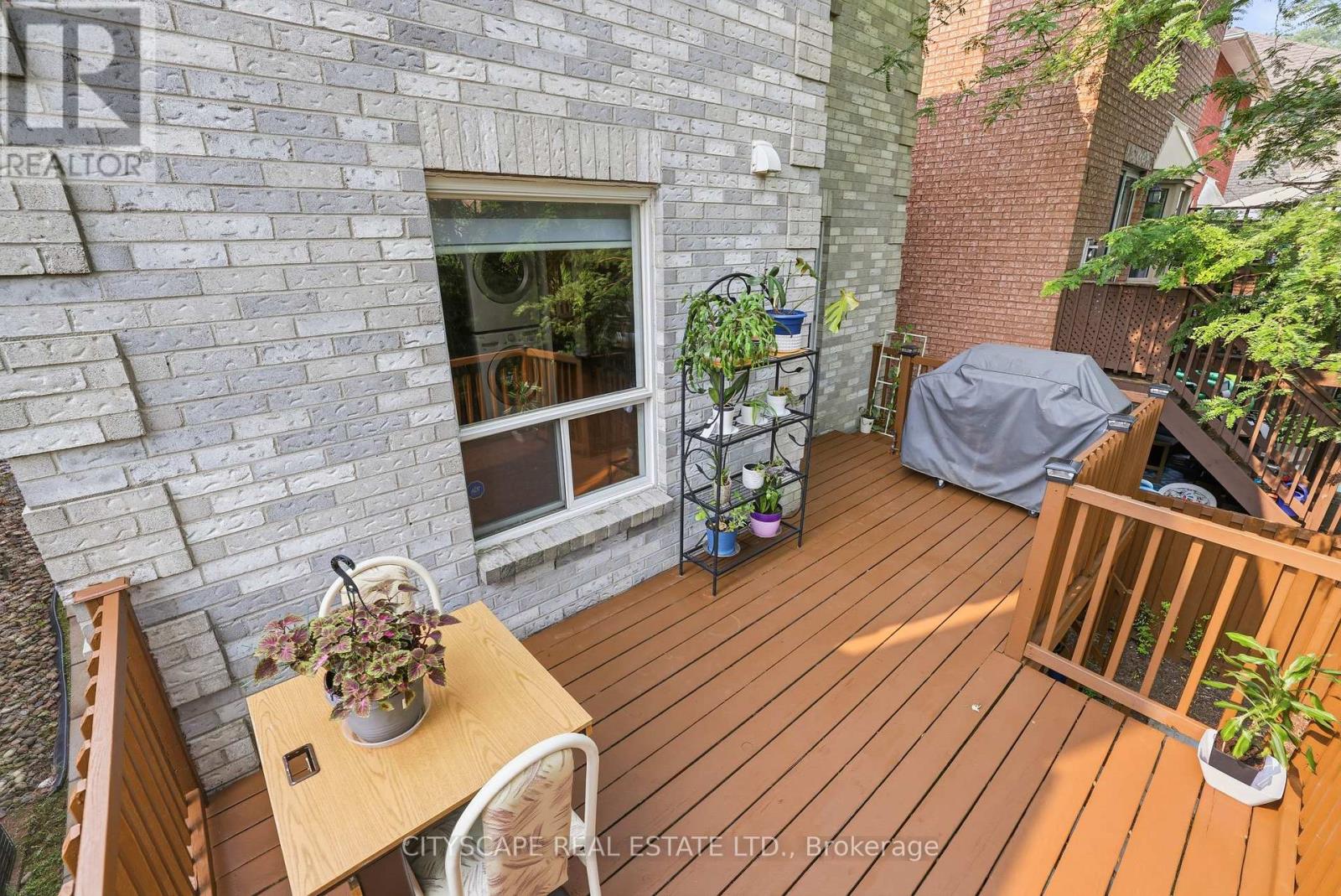 1143 Windgrove Square Property Photo 36