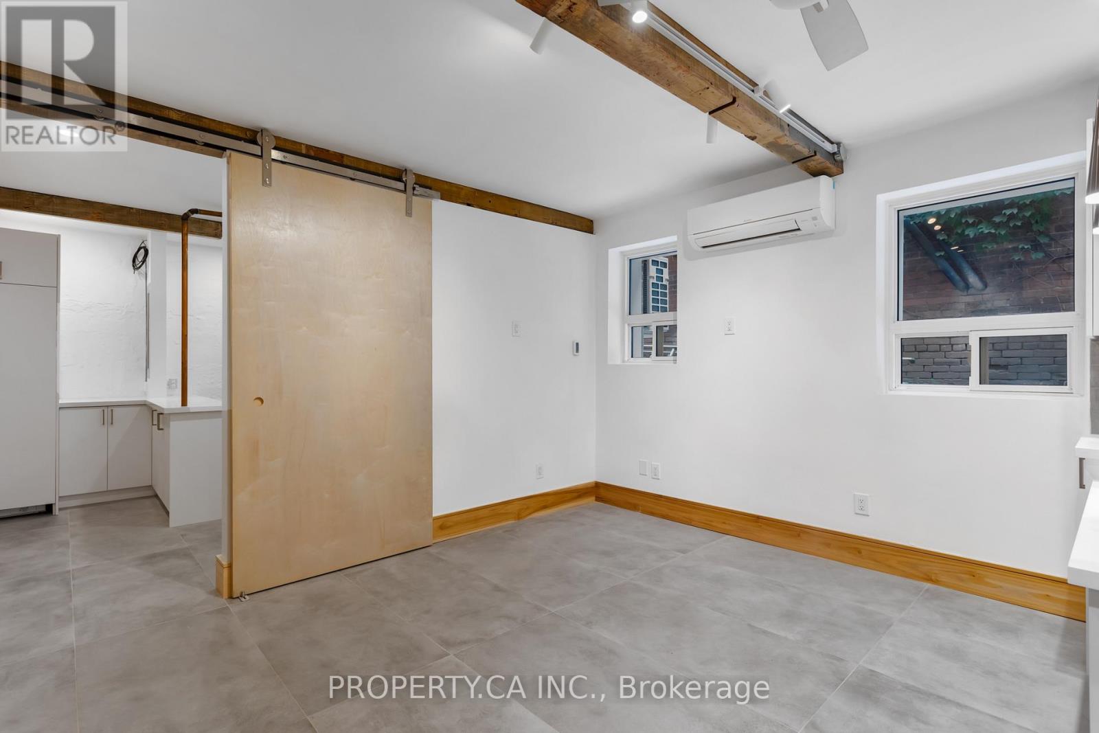 #8 - 97 Lee Avenue Property Photo 20