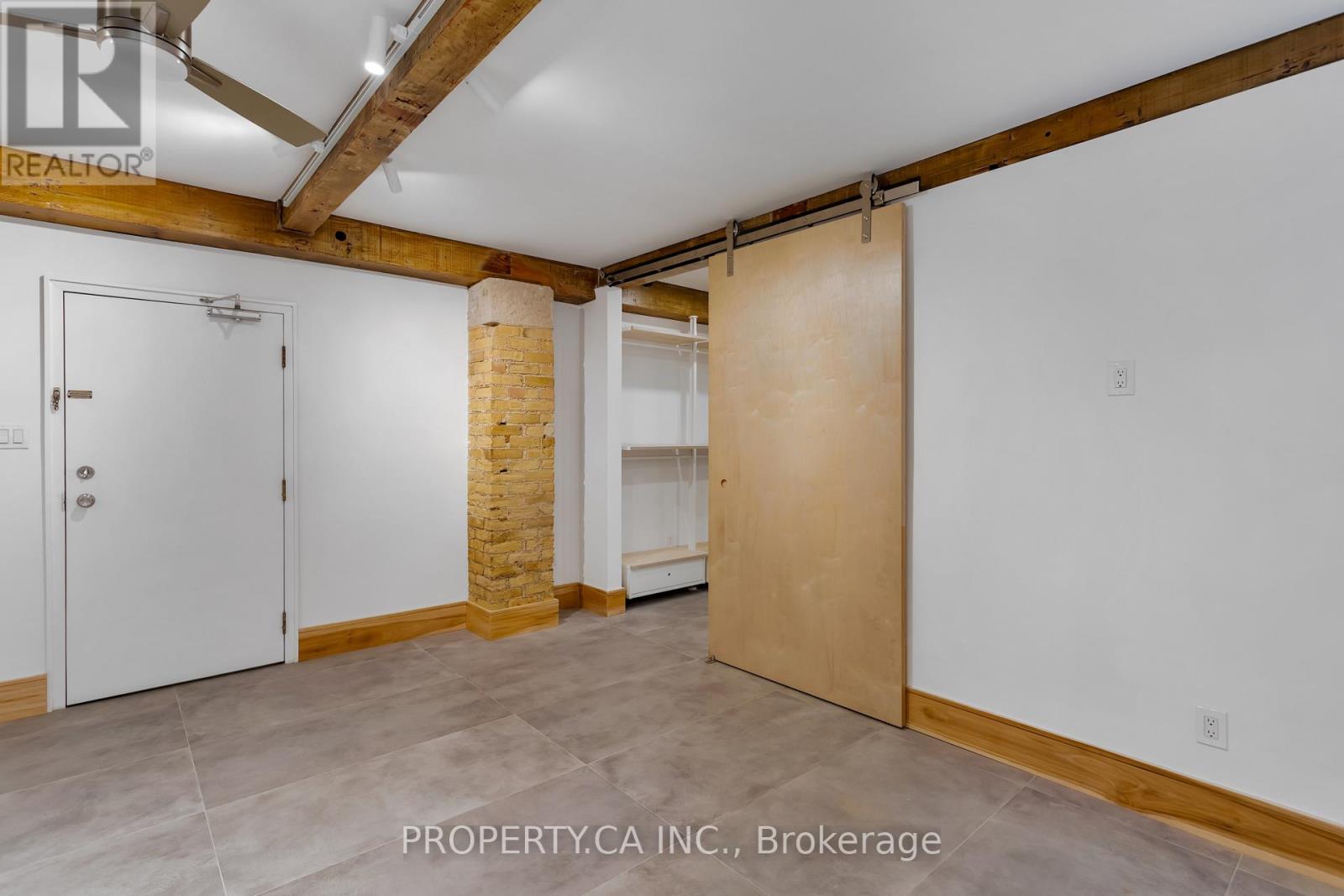 #8 - 97 Lee Avenue Property Photo 21