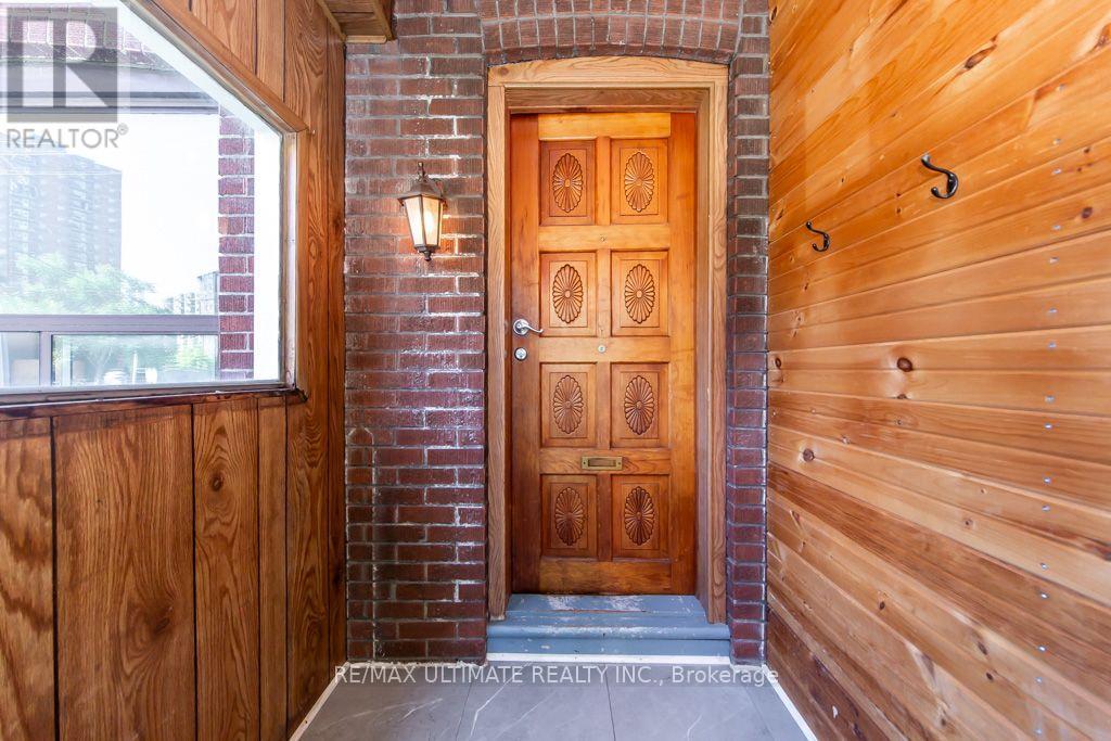 37 Gowan Avenue Property Photo 4