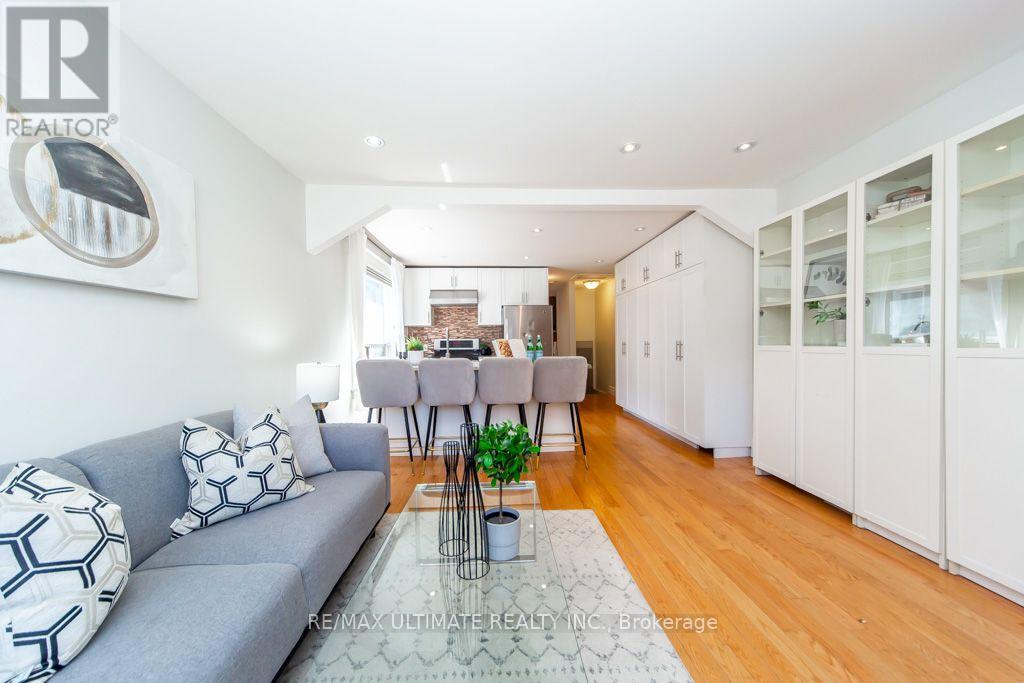37 Gowan Avenue Property Photo 8