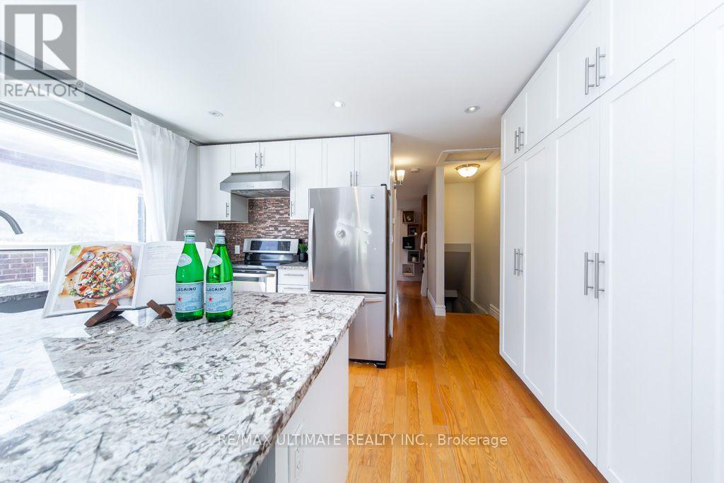 37 Gowan Avenue Property Photo 11