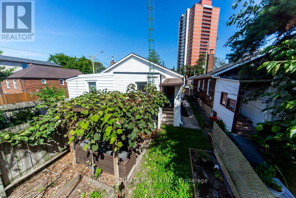 37 Gowan Avenue Property Photo 33